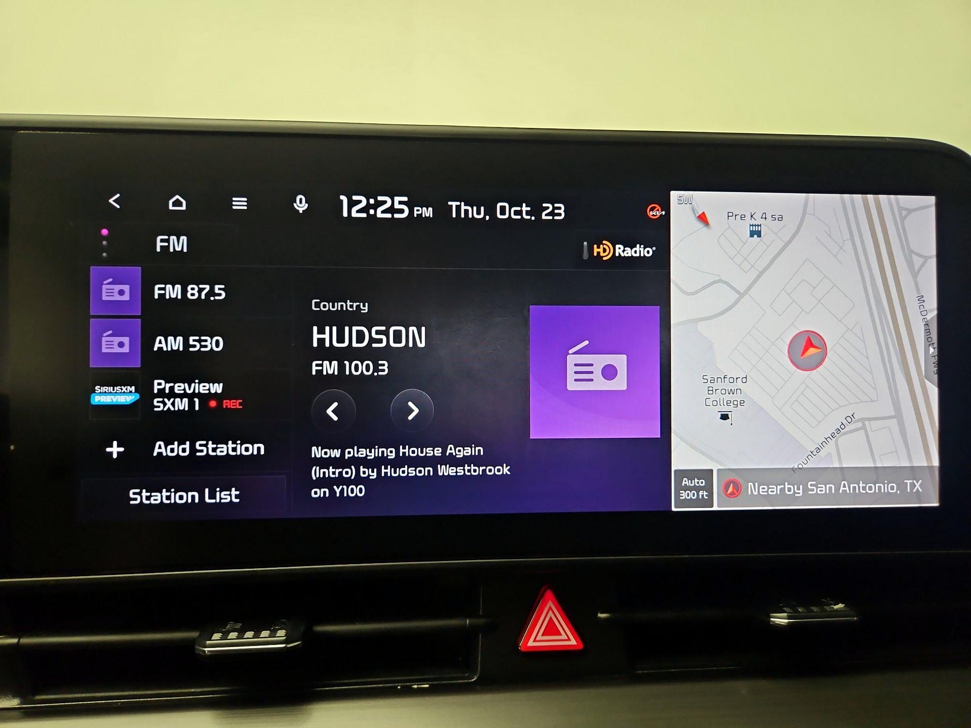 Thumbnail: 2023 Kia Sportage - 16