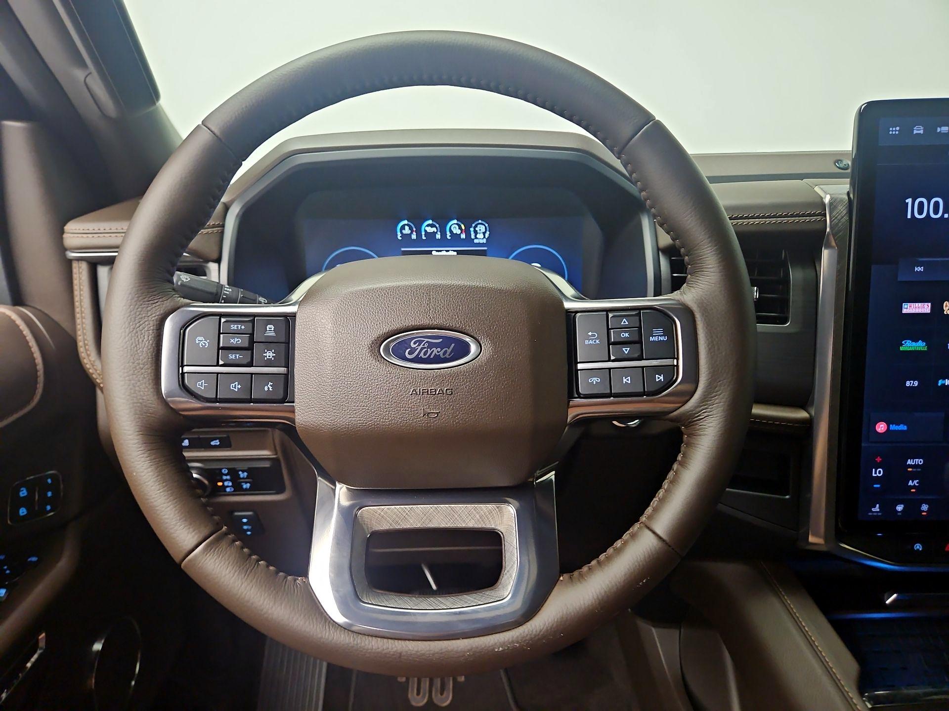 Thumbnail: 2024 Ford Expedition - 10