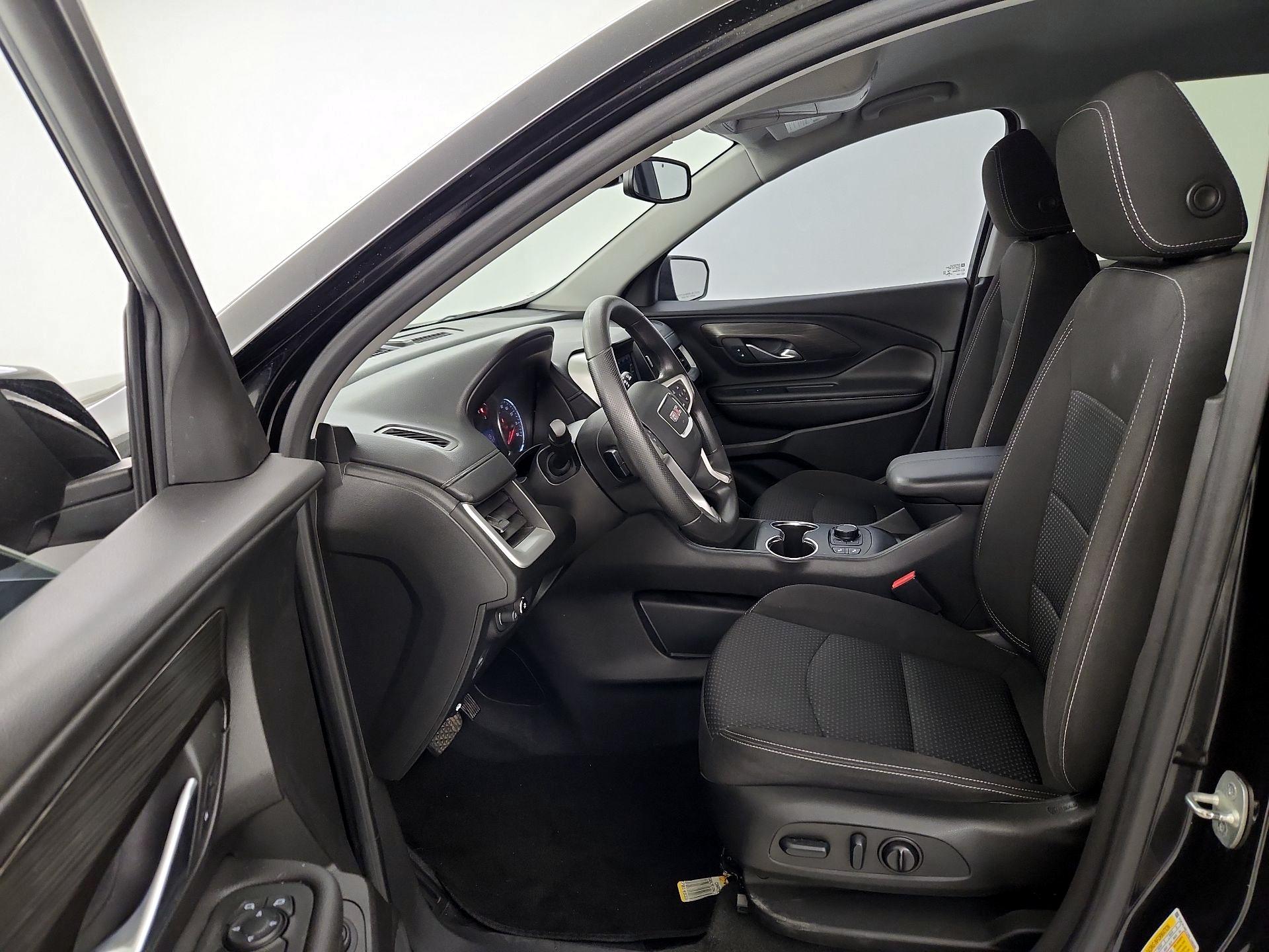 Thumbnail: 2022 GMC Terrain - 11