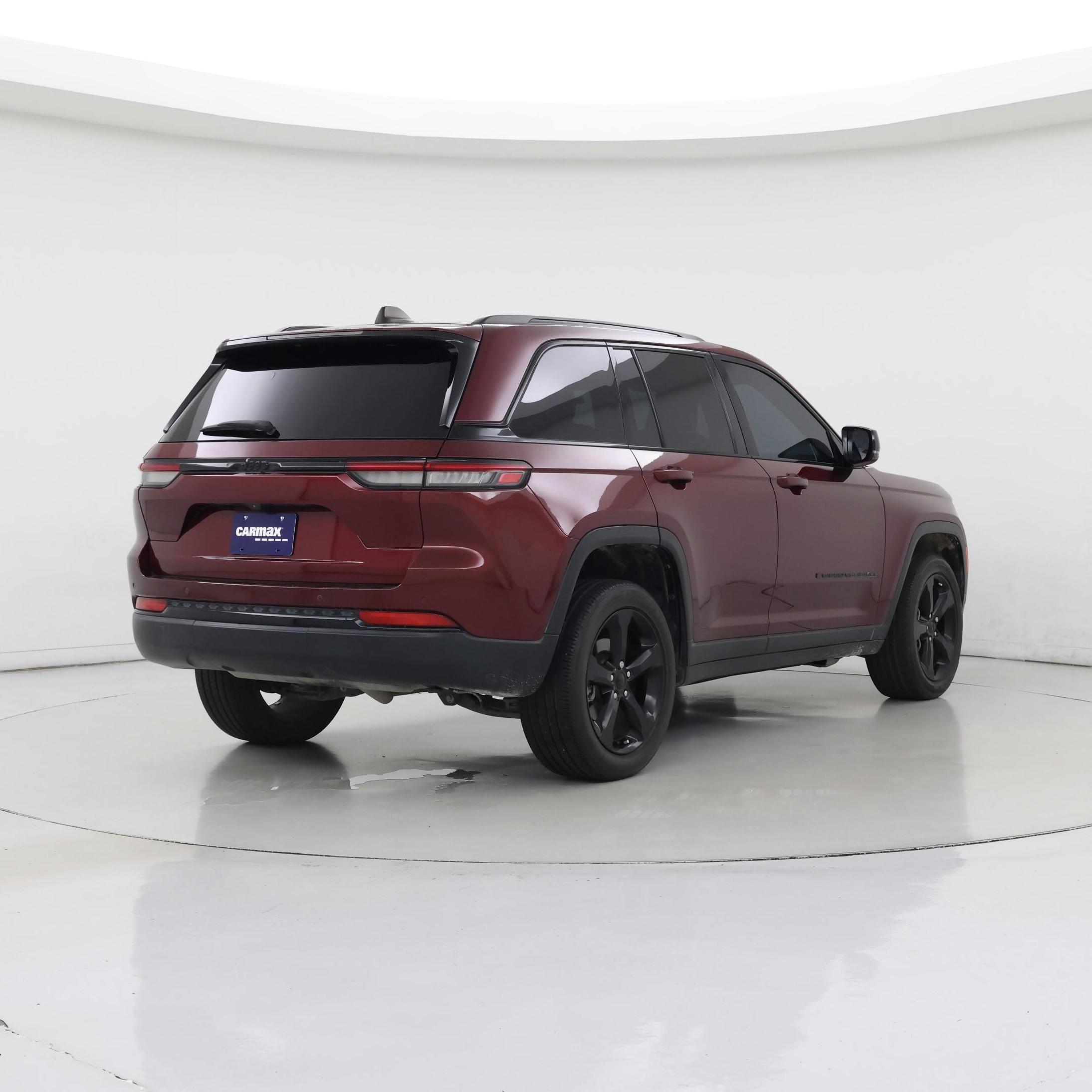 Thumbnail: 2023 Jeep Grand Cherokee - 8