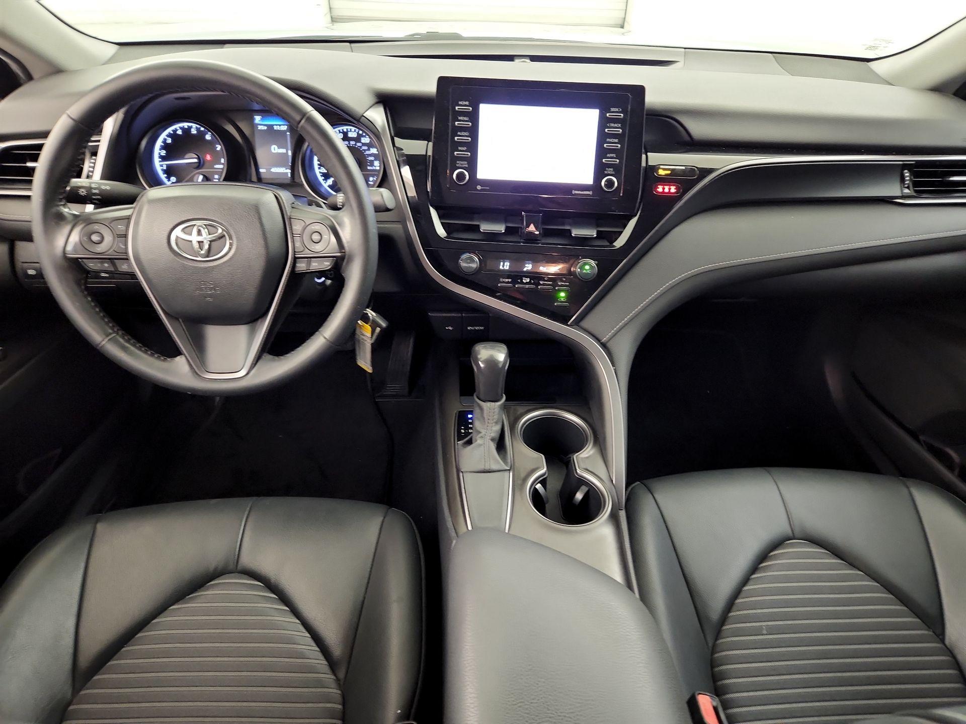 Thumbnail: 2021 Toyota Camry - 9