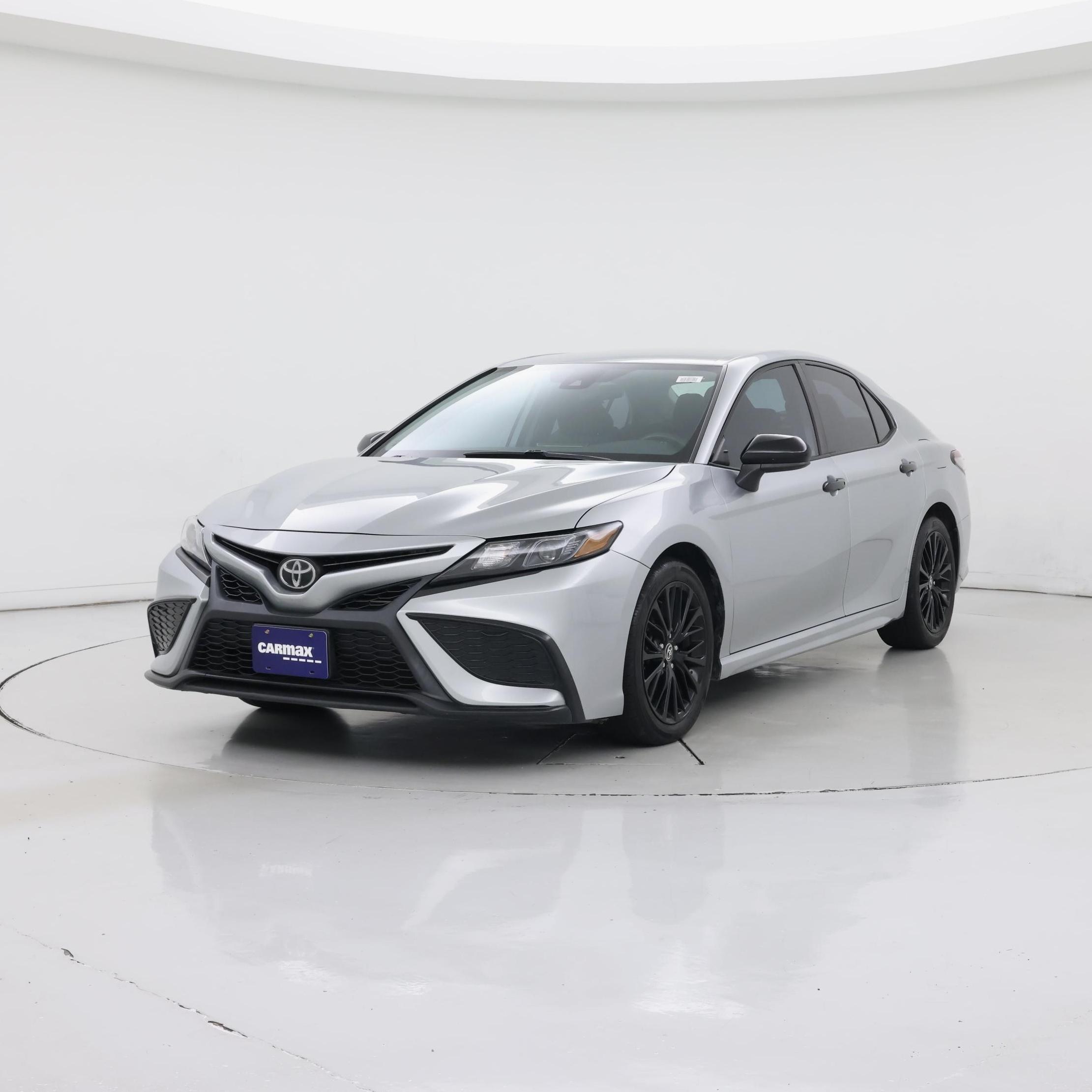Thumbnail: 2021 Toyota Camry - 4