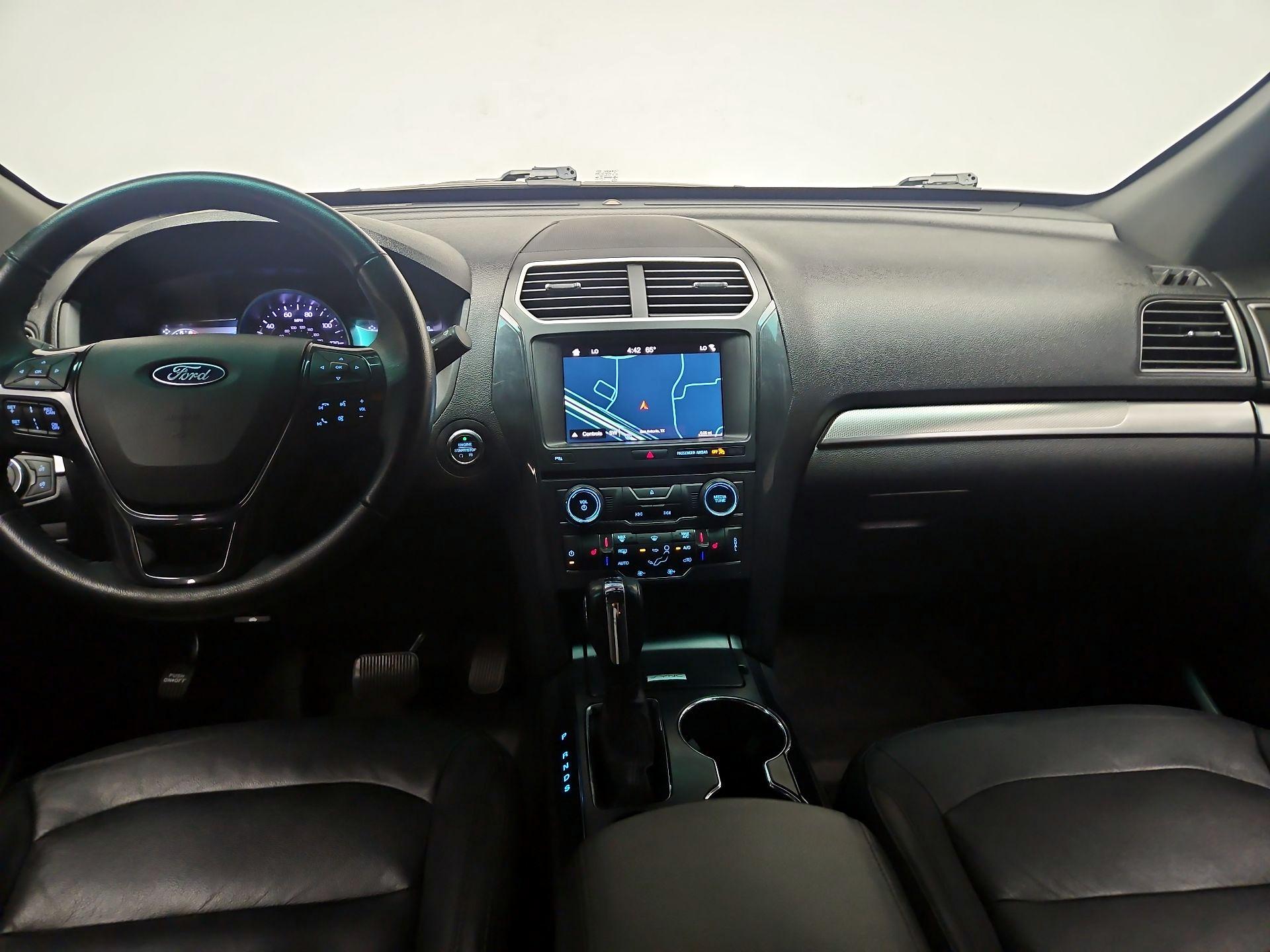 Thumbnail: 2018 Ford Explorer - 9