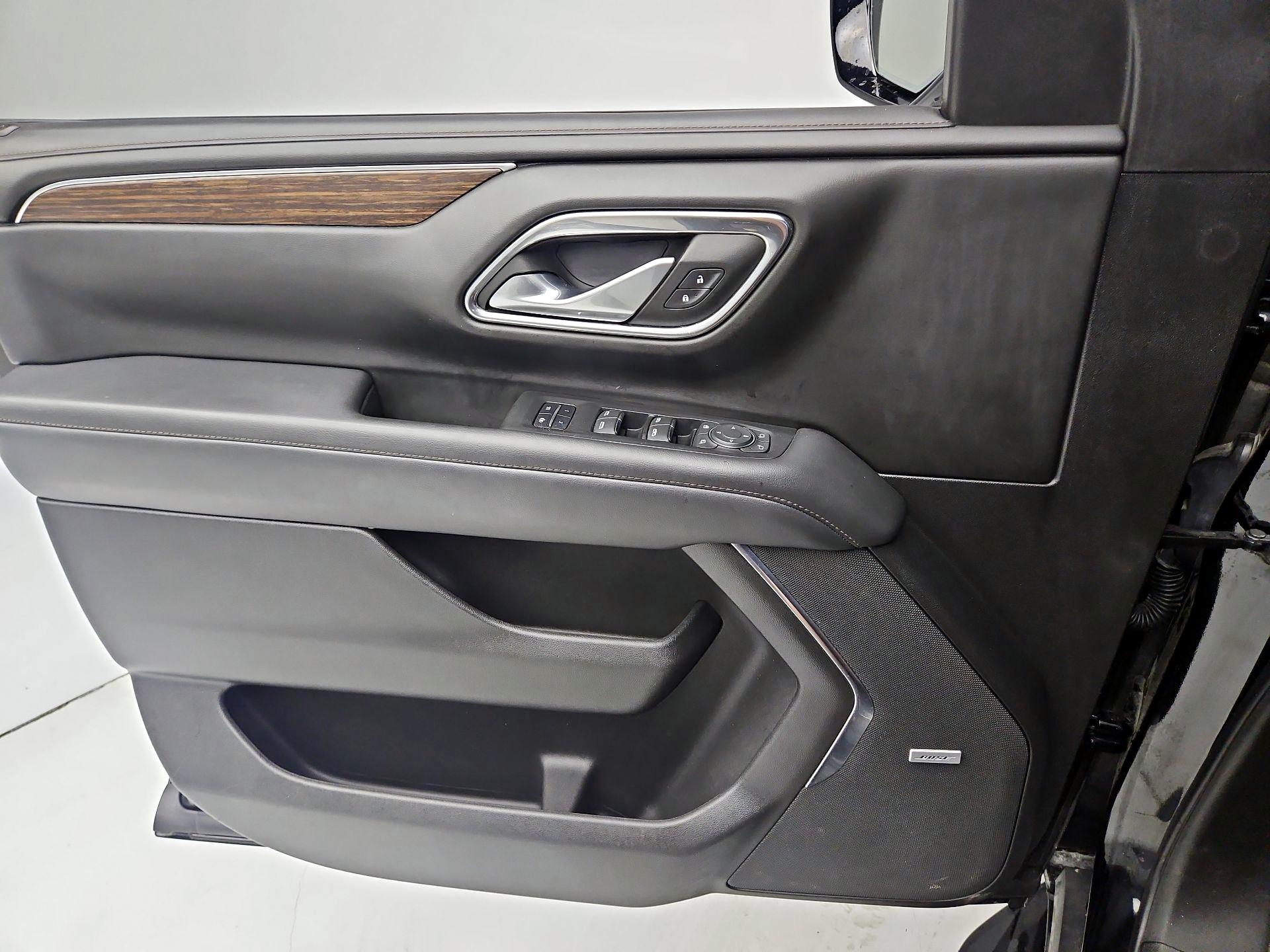 Thumbnail: 2023 Chevrolet Tahoe - 12