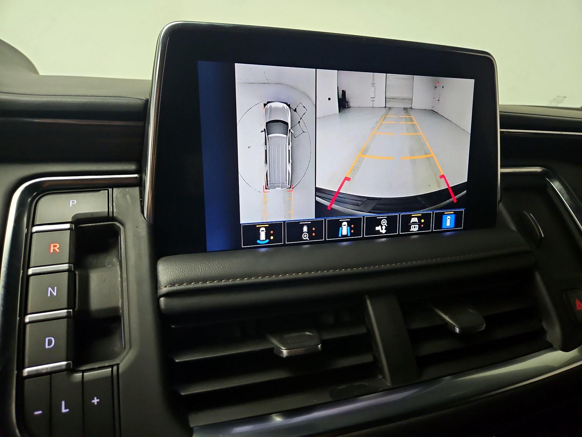 Thumbnail: 2023 Chevrolet Tahoe - 14