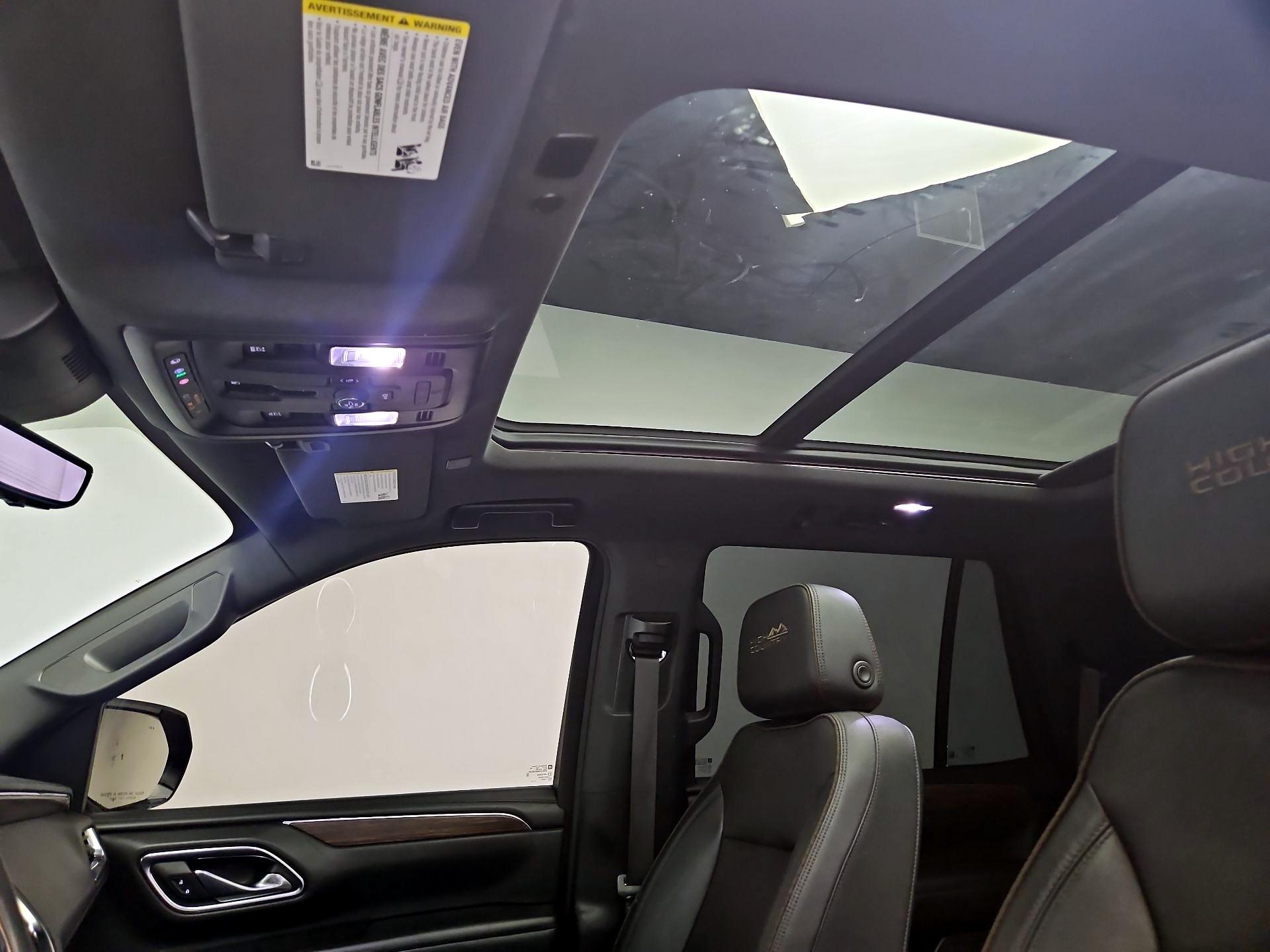 Thumbnail: 2023 Chevrolet Tahoe - 19