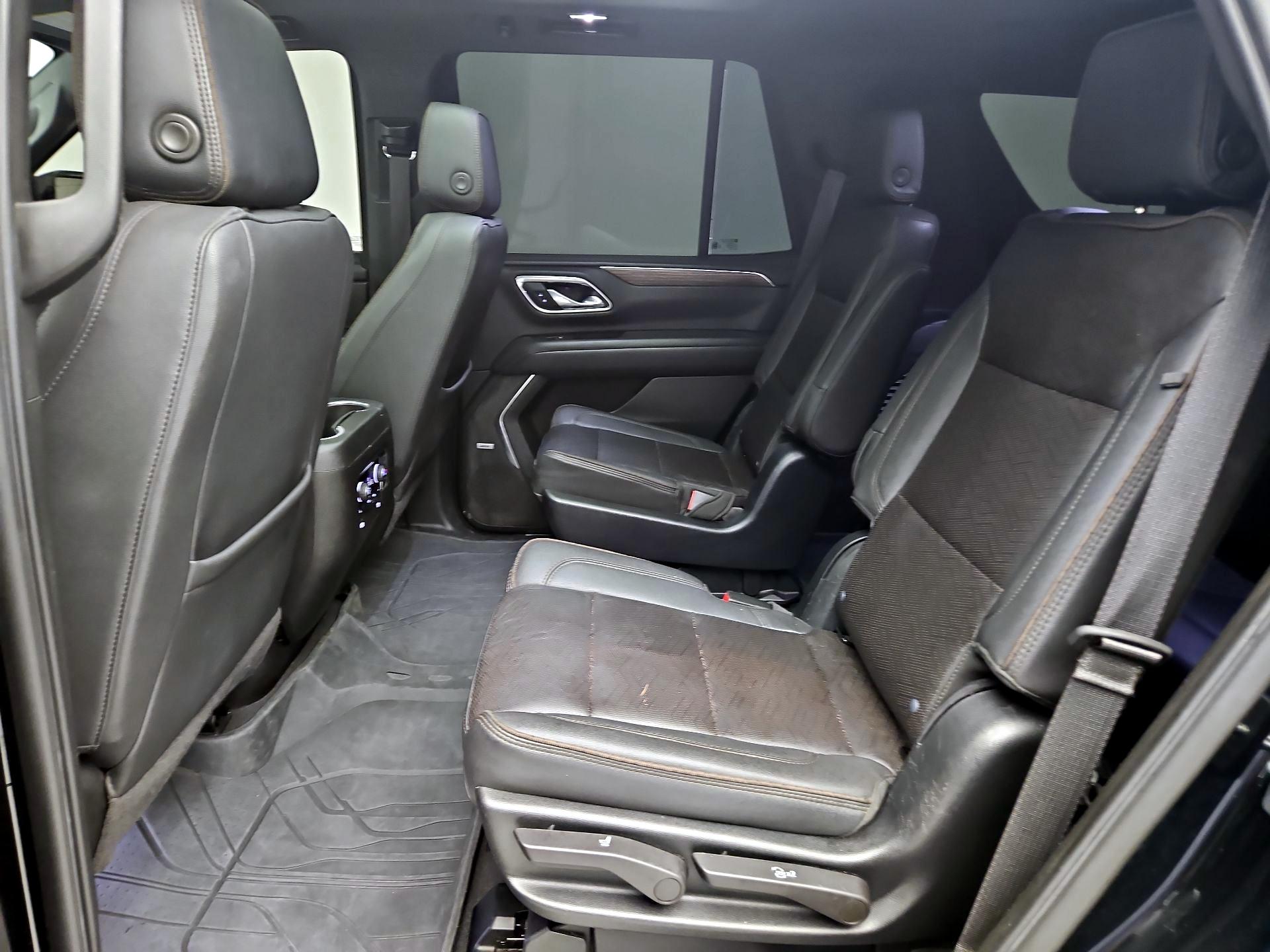 Thumbnail: 2023 Chevrolet Tahoe - 20