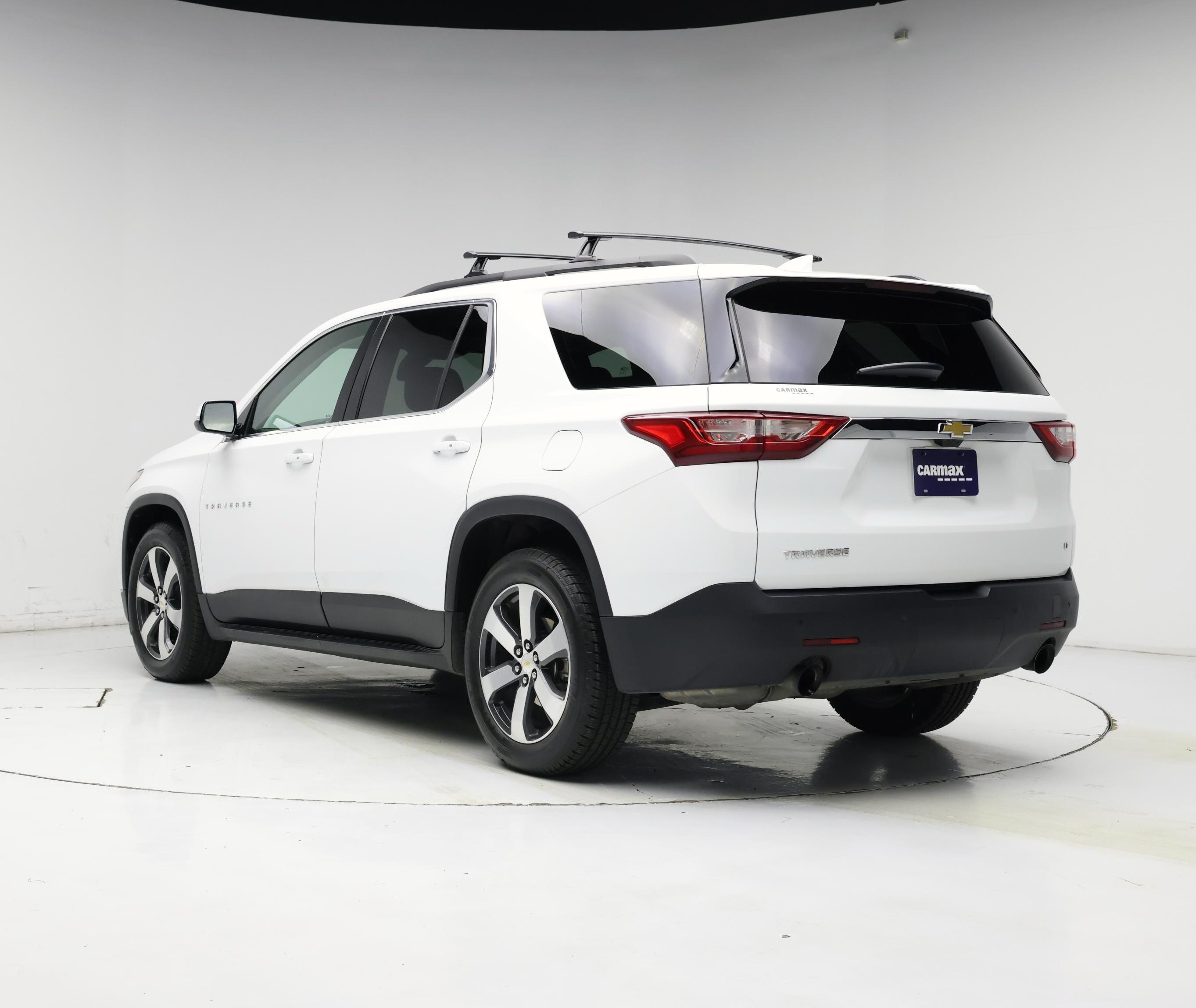 Thumbnail: 2019 Chevrolet Traverse - 2