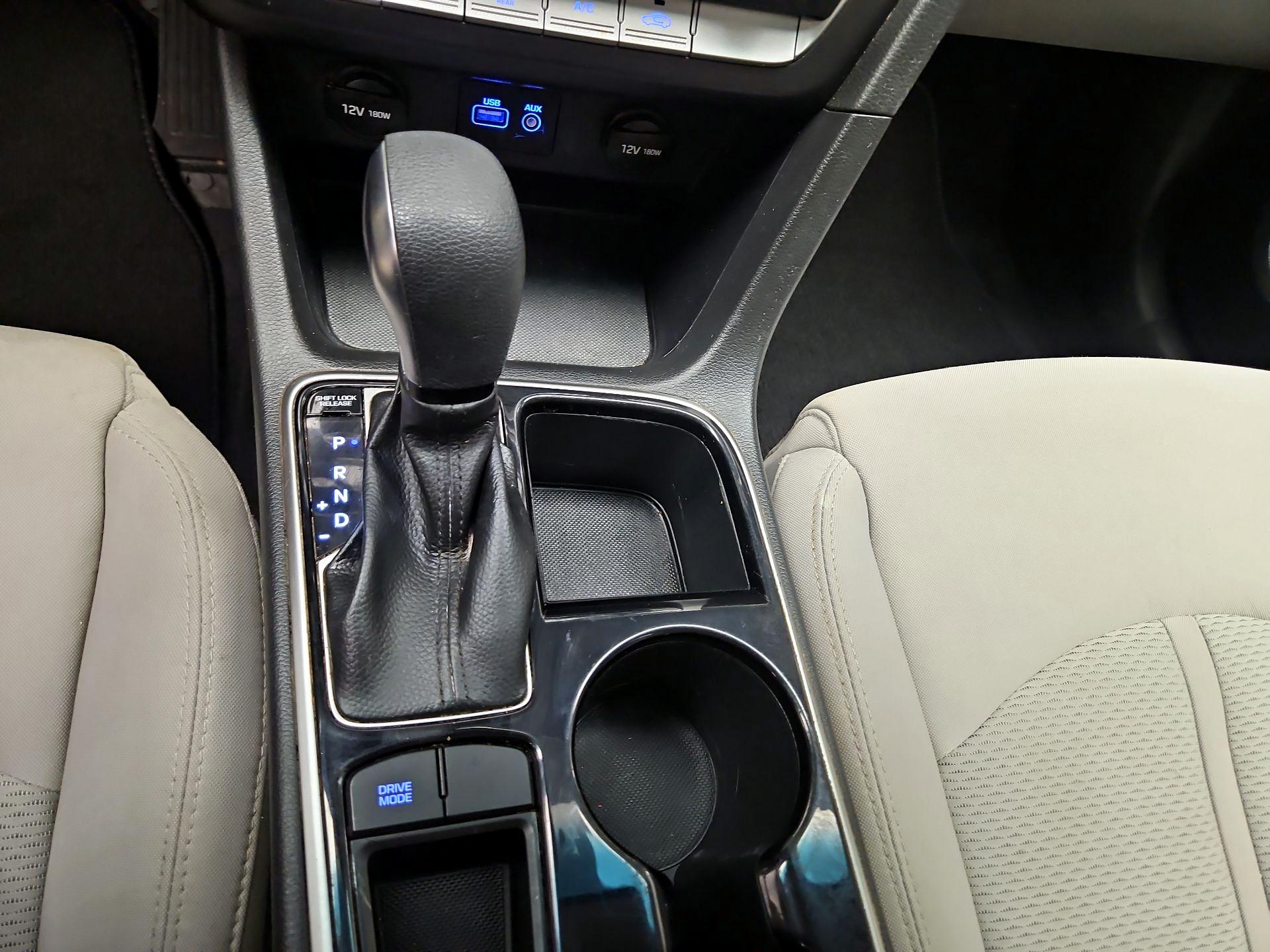 Thumbnail: 2019 Hyundai Sonata - 17
