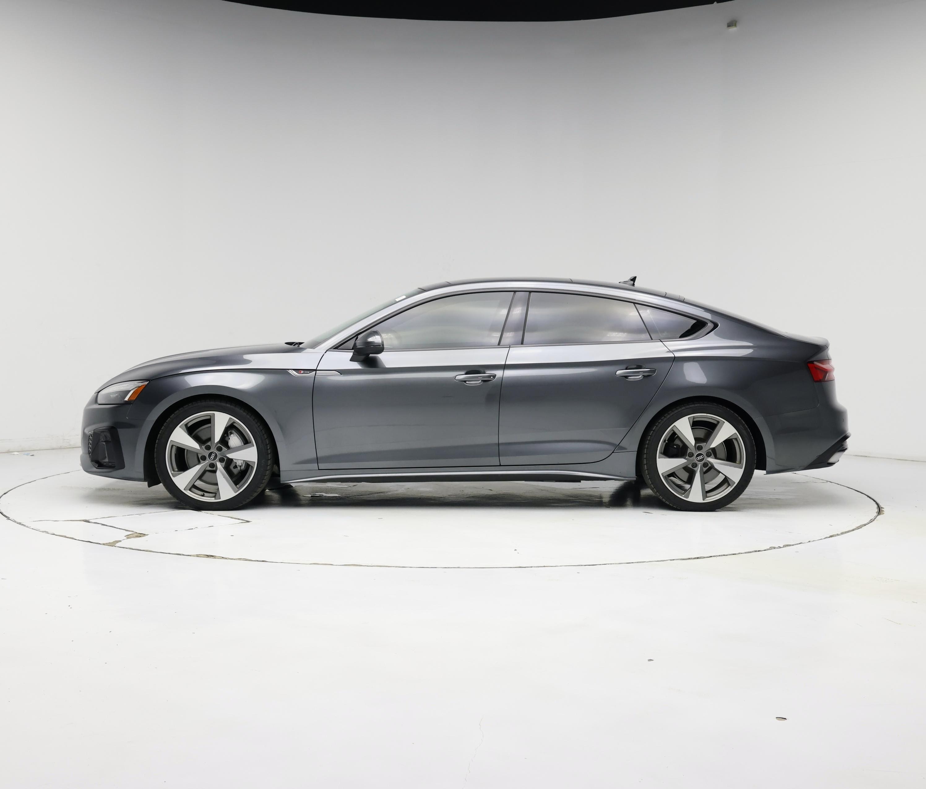 Thumbnail: 2021 Audi A5 - 3