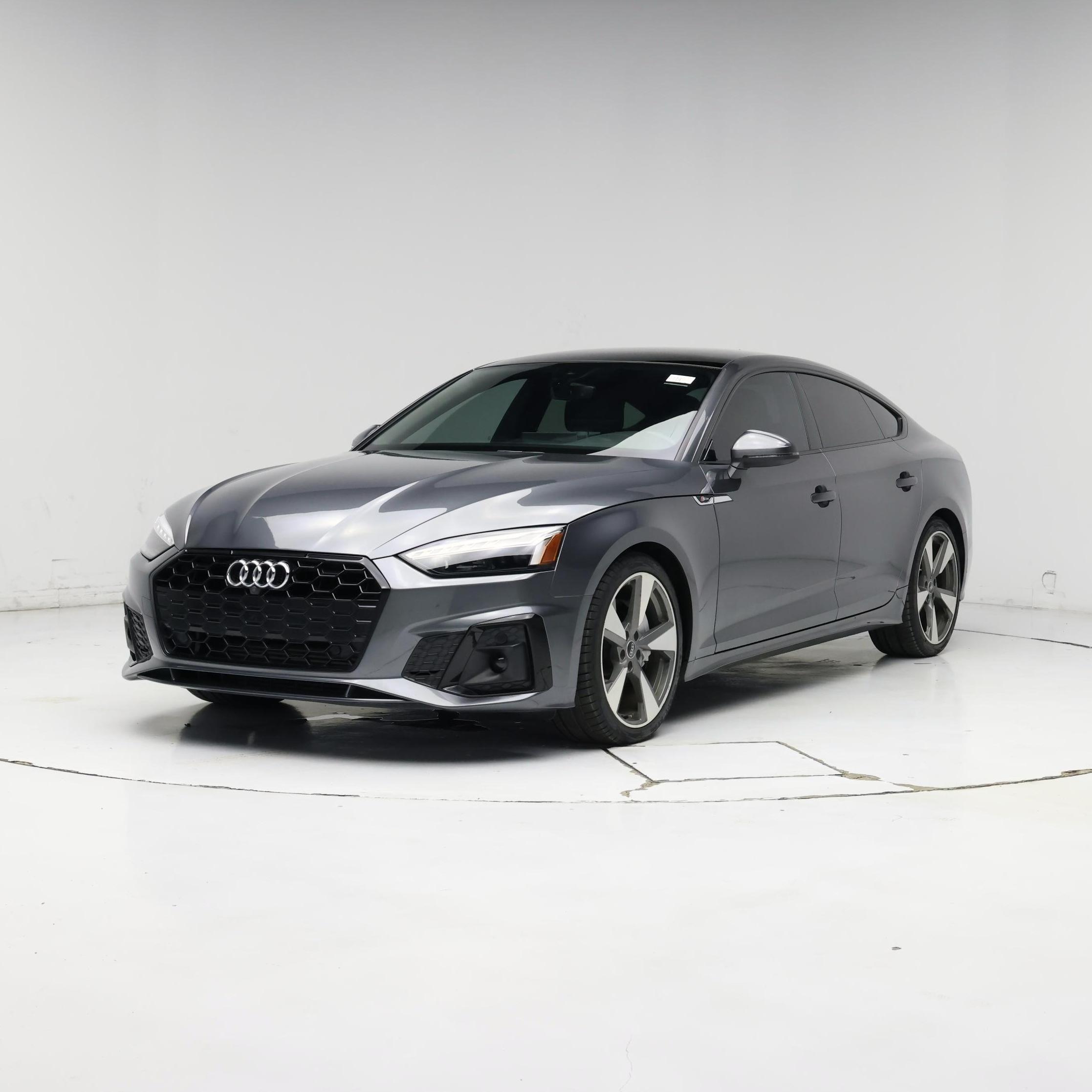 Thumbnail: 2021 Audi A5 - 4