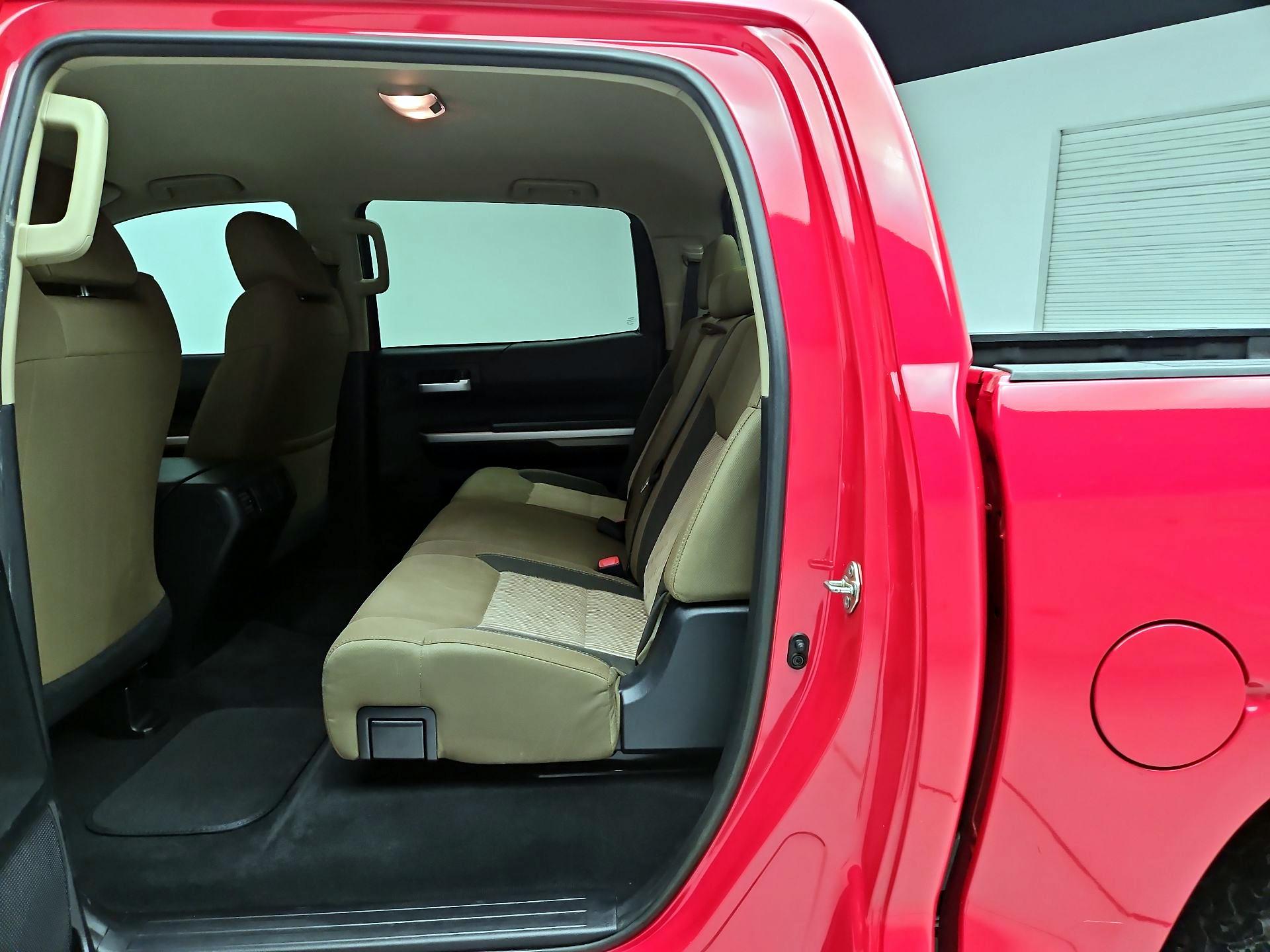 Thumbnail: 2016 Toyota Tundra - 19