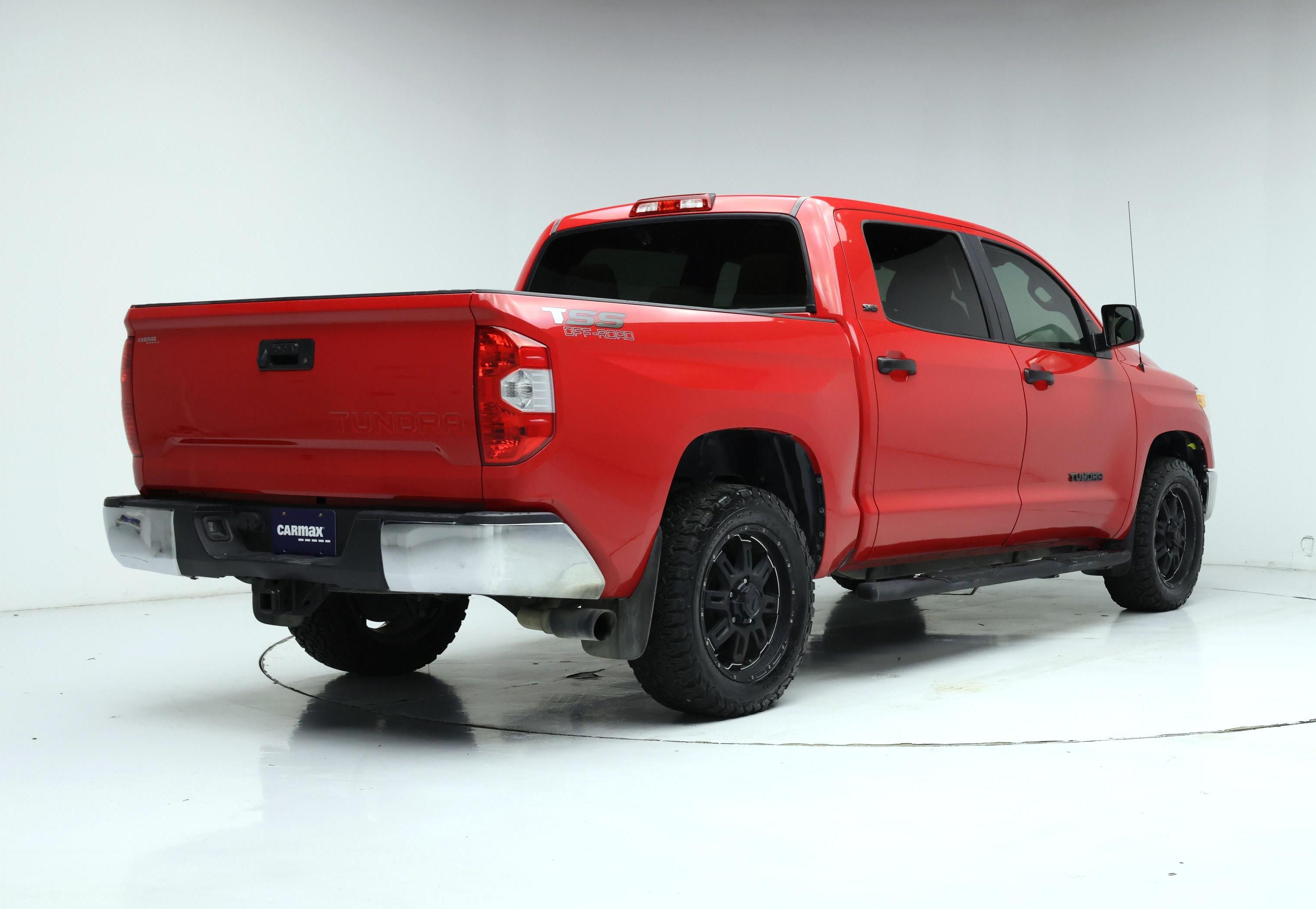 Thumbnail: 2016 Toyota Tundra - 8