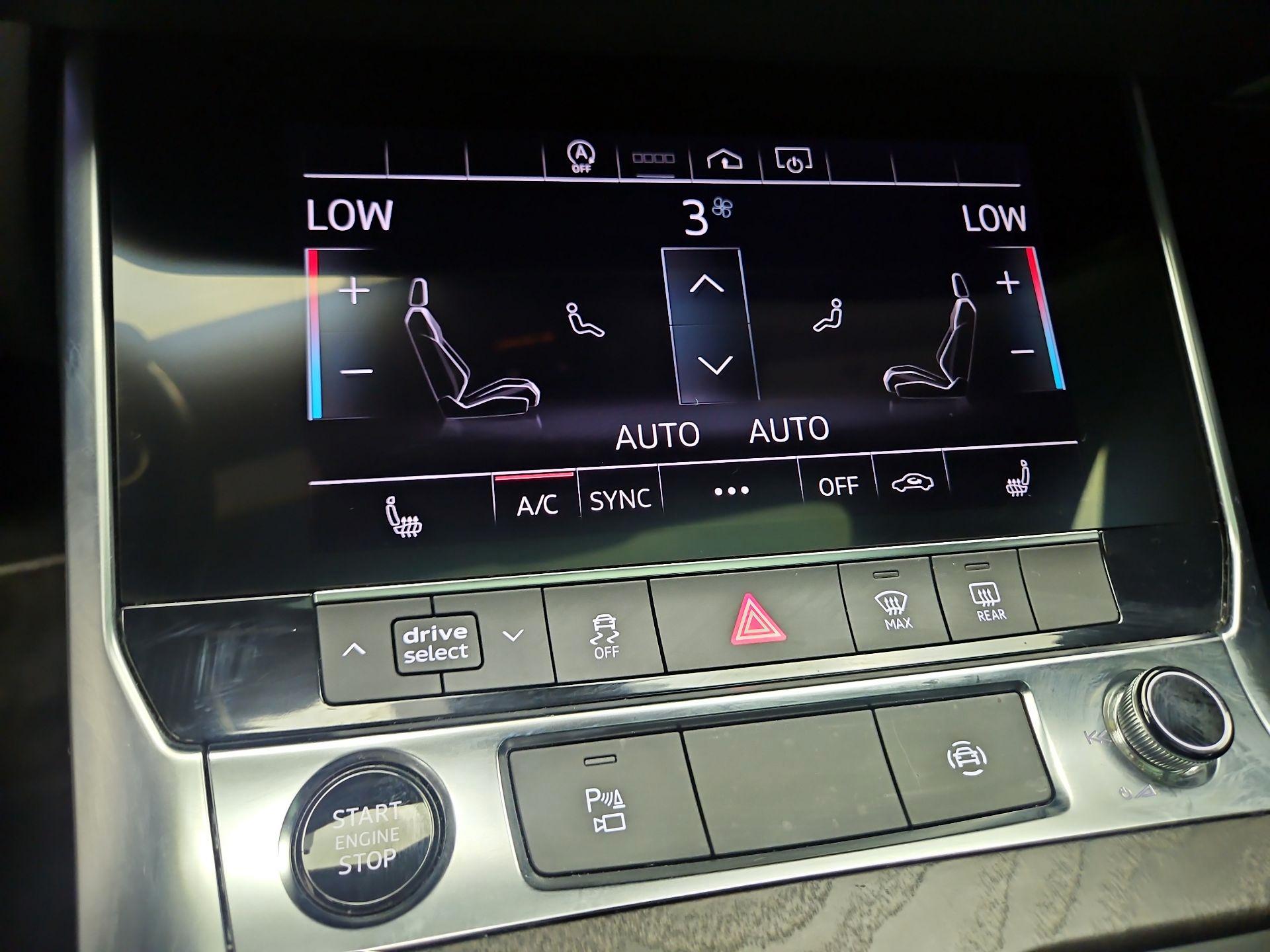 Thumbnail: 2021 Audi A6 - 17