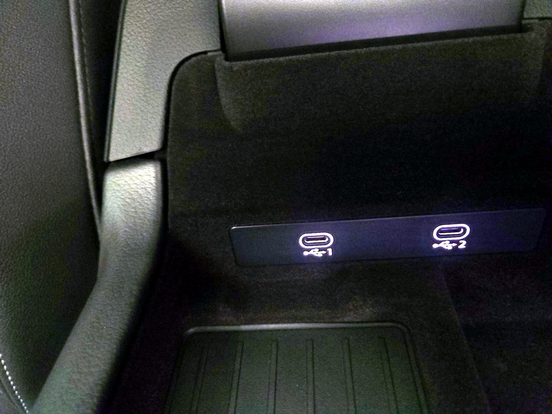 Thumbnail: 2021 Audi A6 - 19