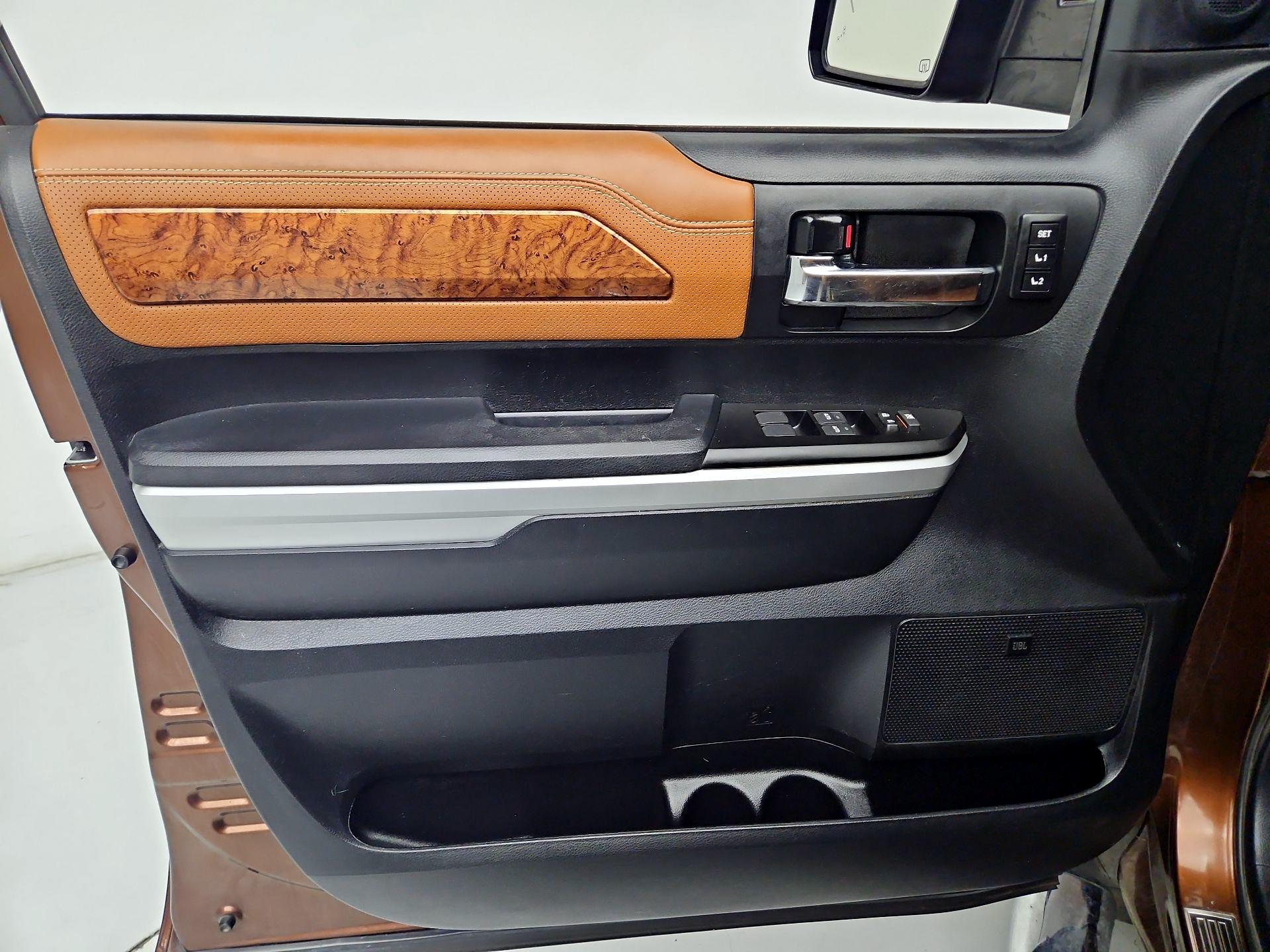 Thumbnail: 2017 Toyota Tundra - 12