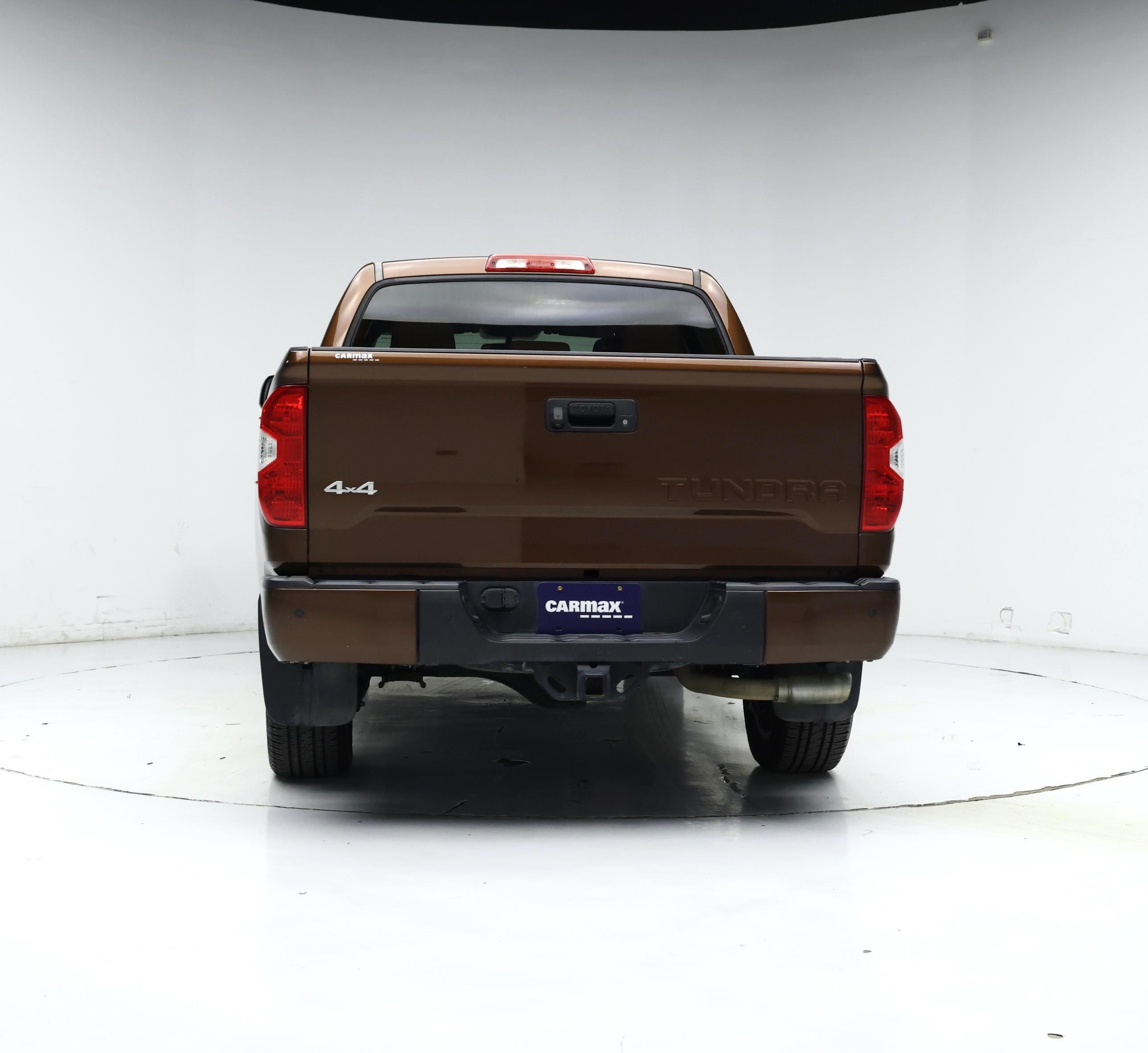 Thumbnail: 2017 Toyota Tundra - 6