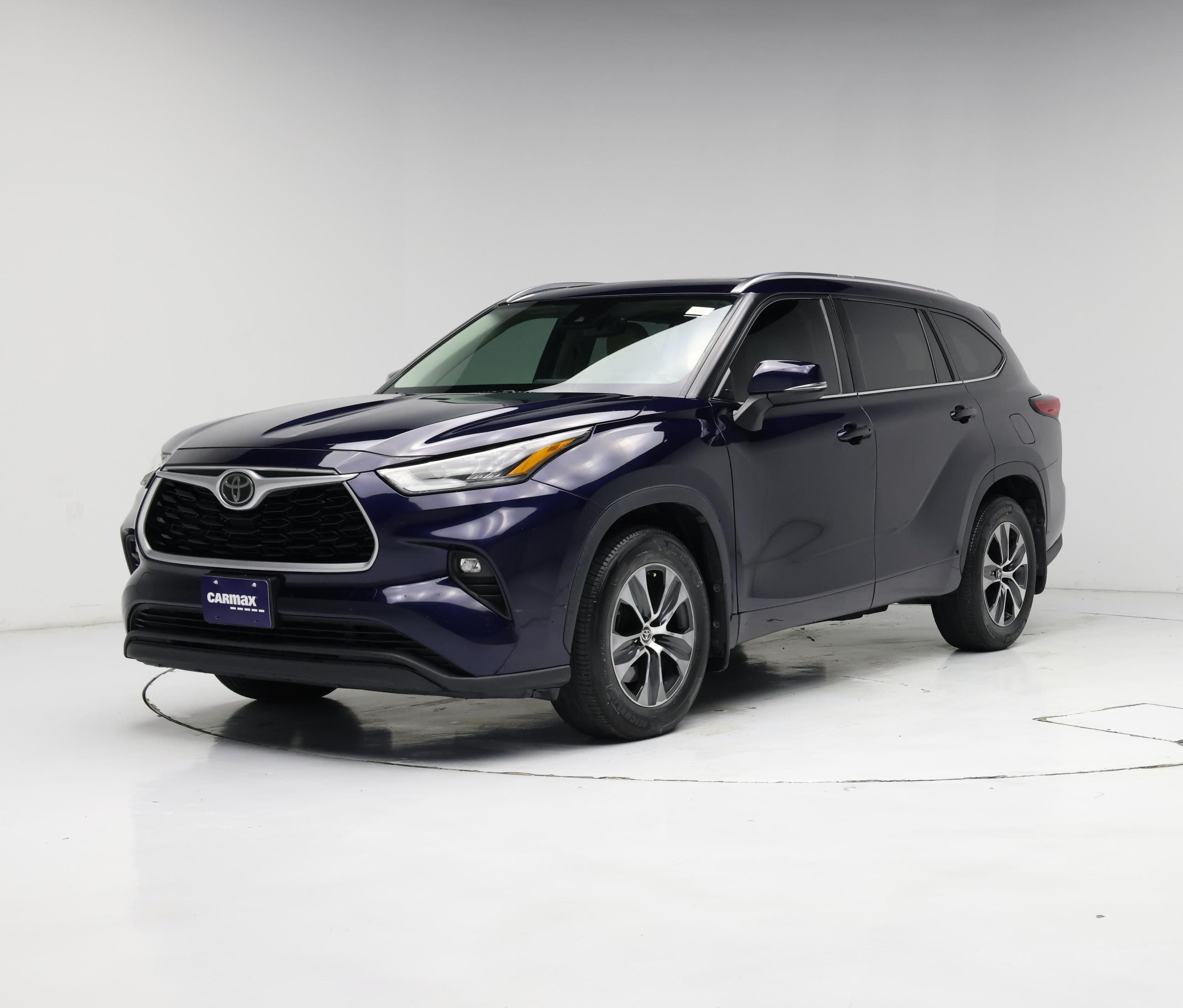 Thumbnail: 2020 Toyota Highlander - 4