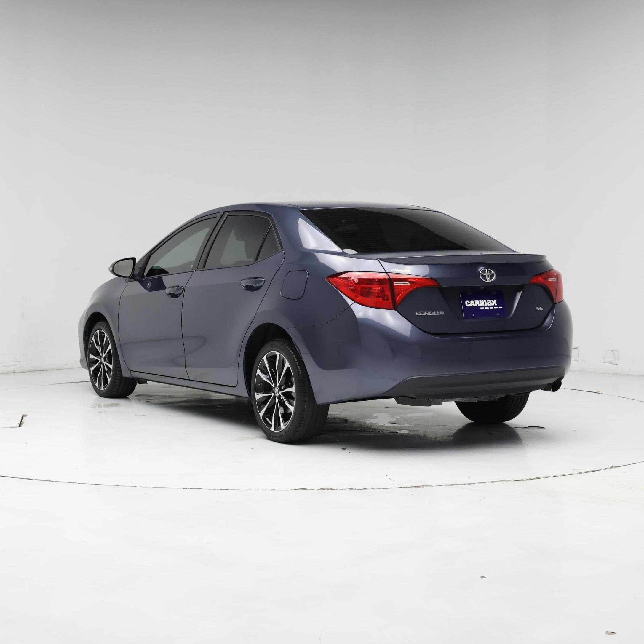 Thumbnail: 2017 Toyota Corolla - 2