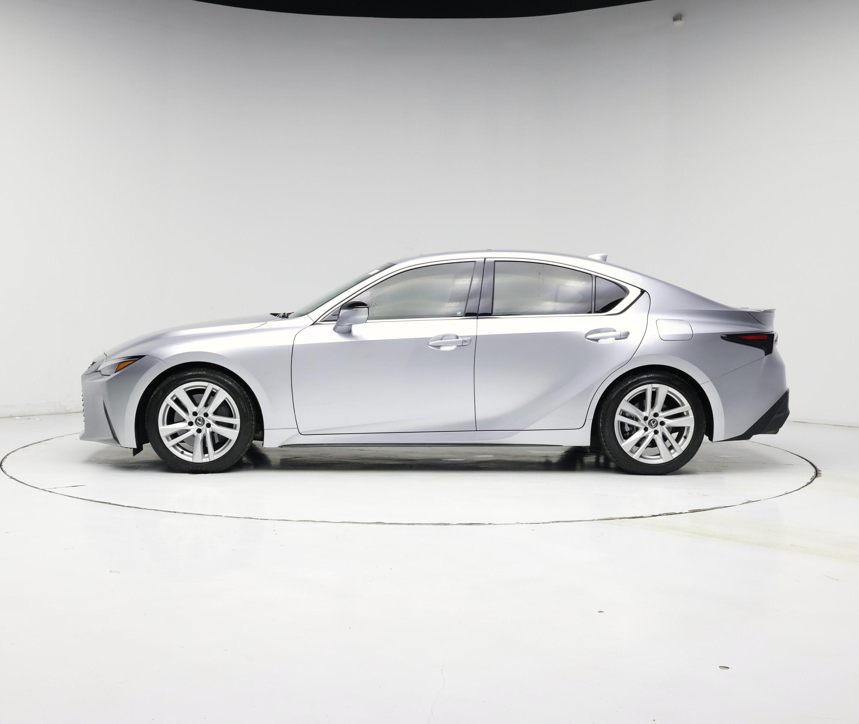 Thumbnail: 2023 Lexus IS - 3