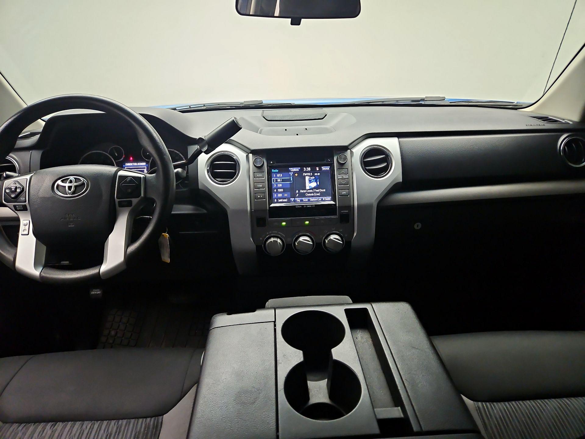 Thumbnail: 2016 Toyota Tundra - 8
