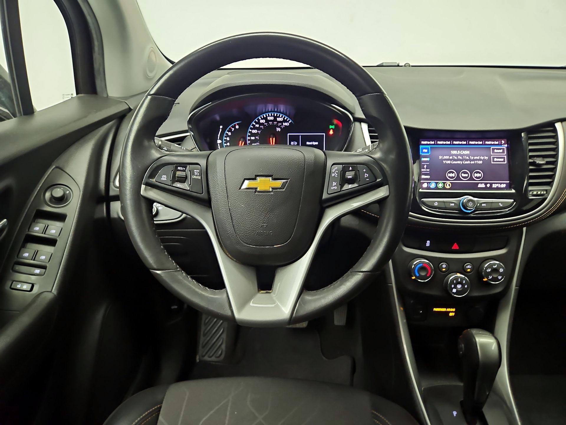 Thumbnail: 2020 Chevrolet Trax - 10
