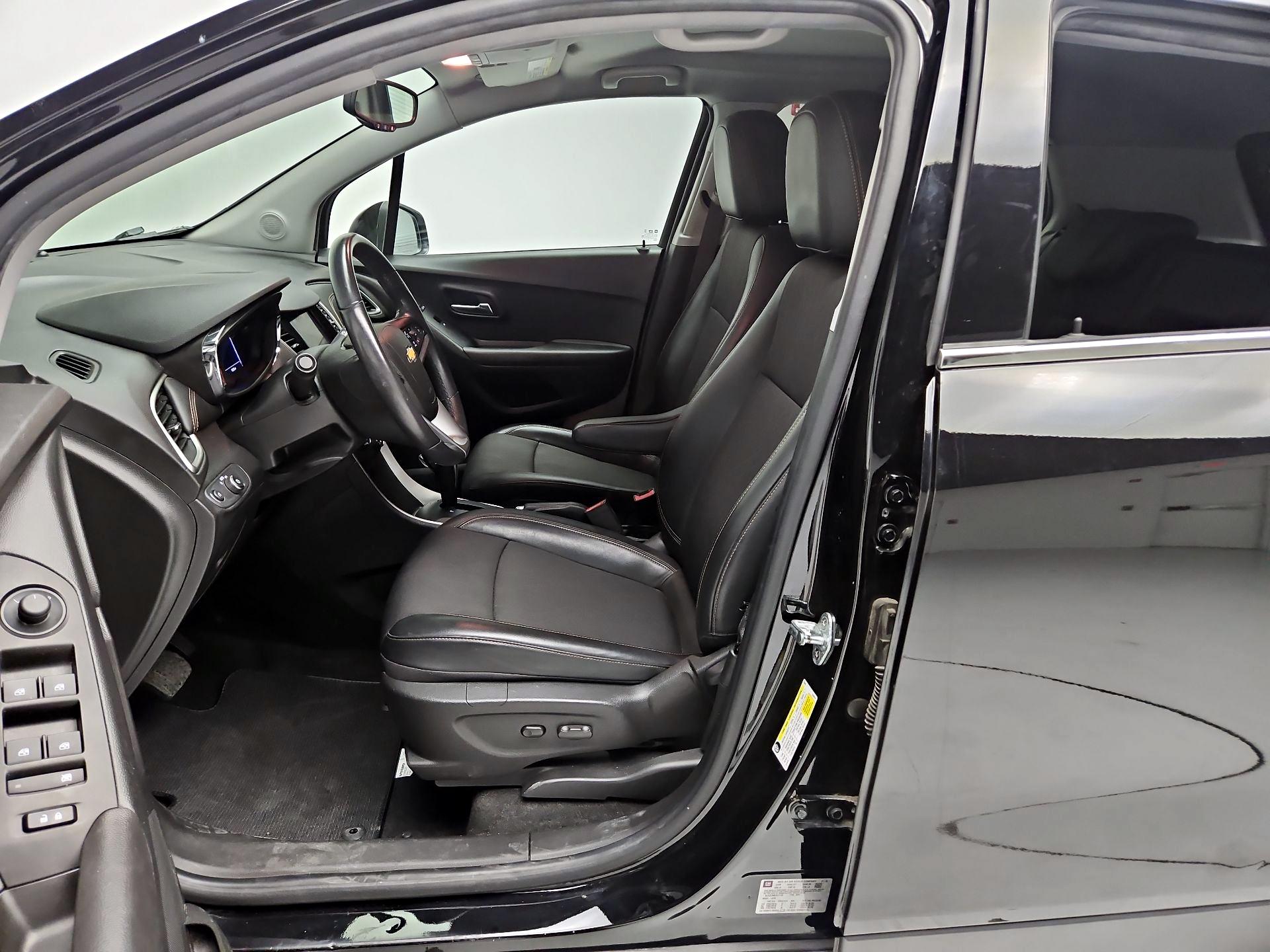 Thumbnail: 2020 Chevrolet Trax - 11