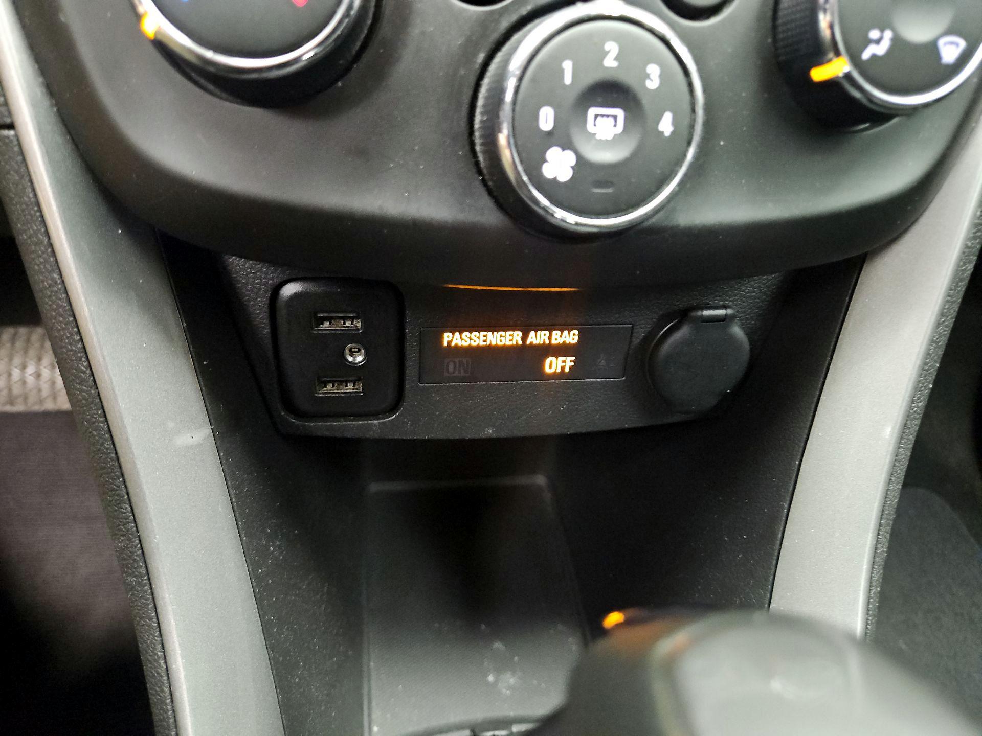 Thumbnail: 2020 Chevrolet Trax - 18