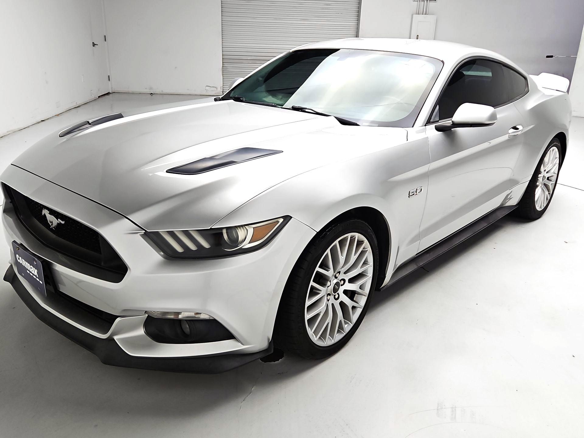 Thumbnail: 2017 Ford Mustang - 3