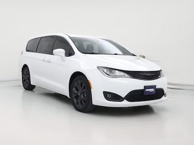 White 2020 Chrysler Pacifica Touring