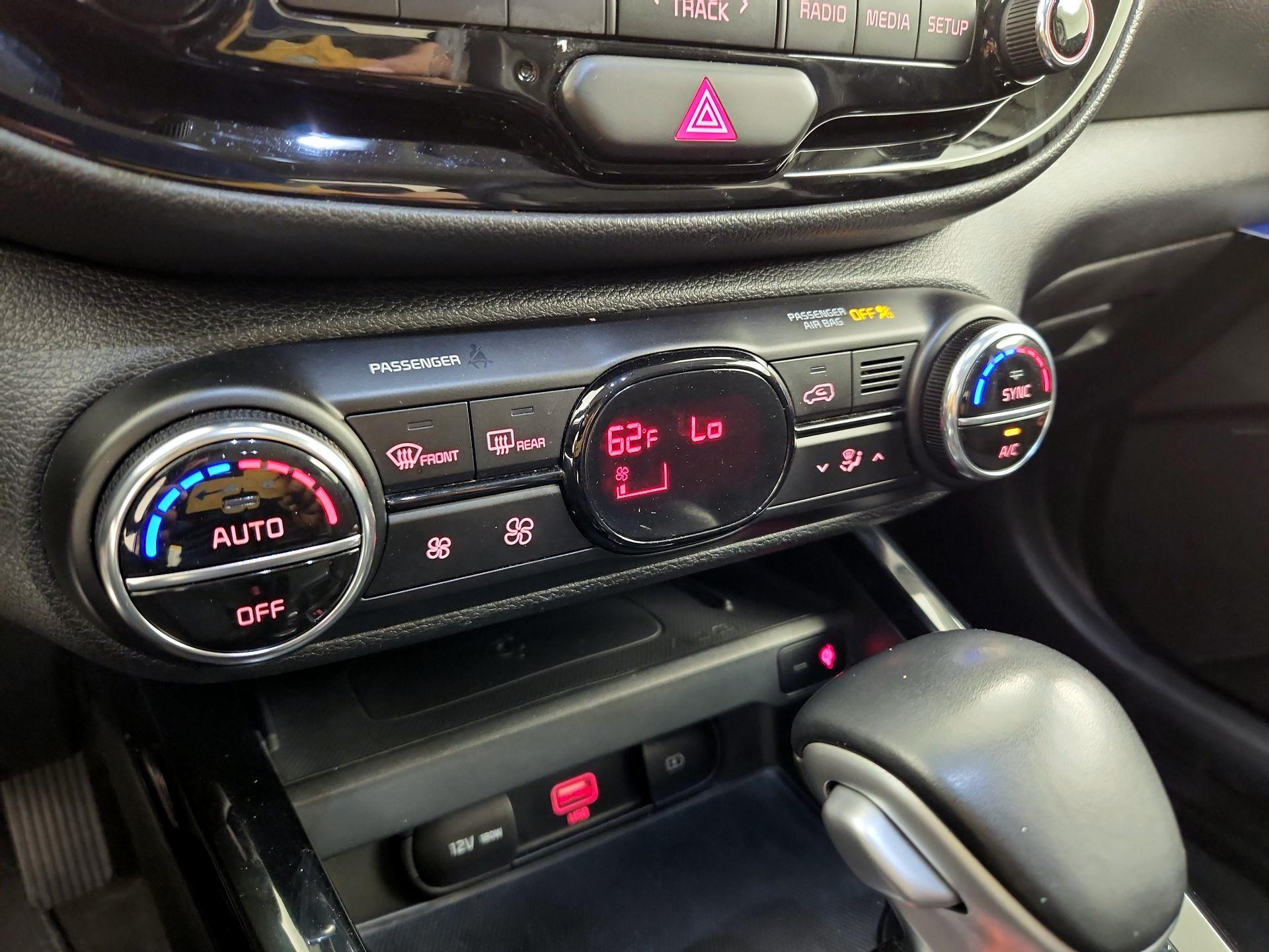 Thumbnail: 2021 Kia Soul - 17