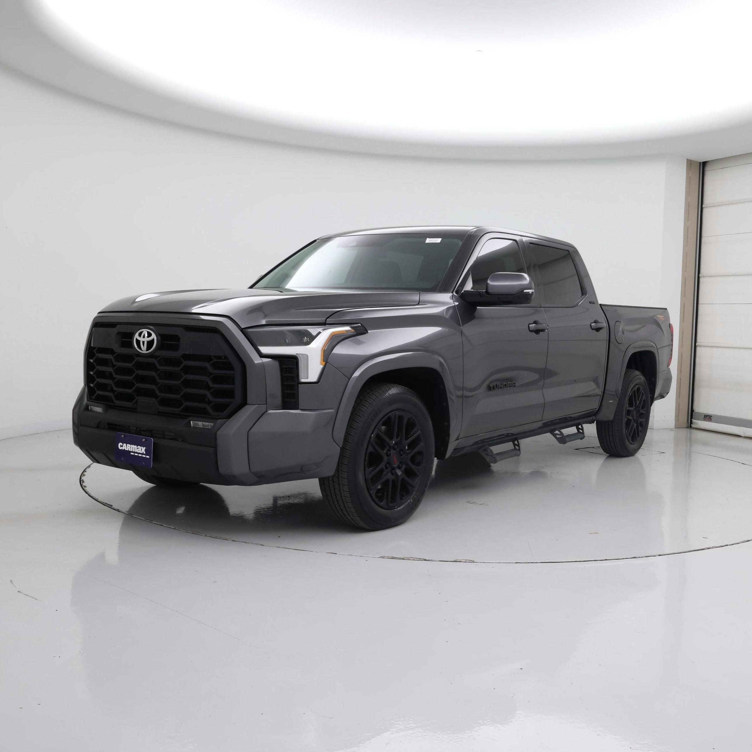 Thumbnail: 2022 Toyota Tundra - 4