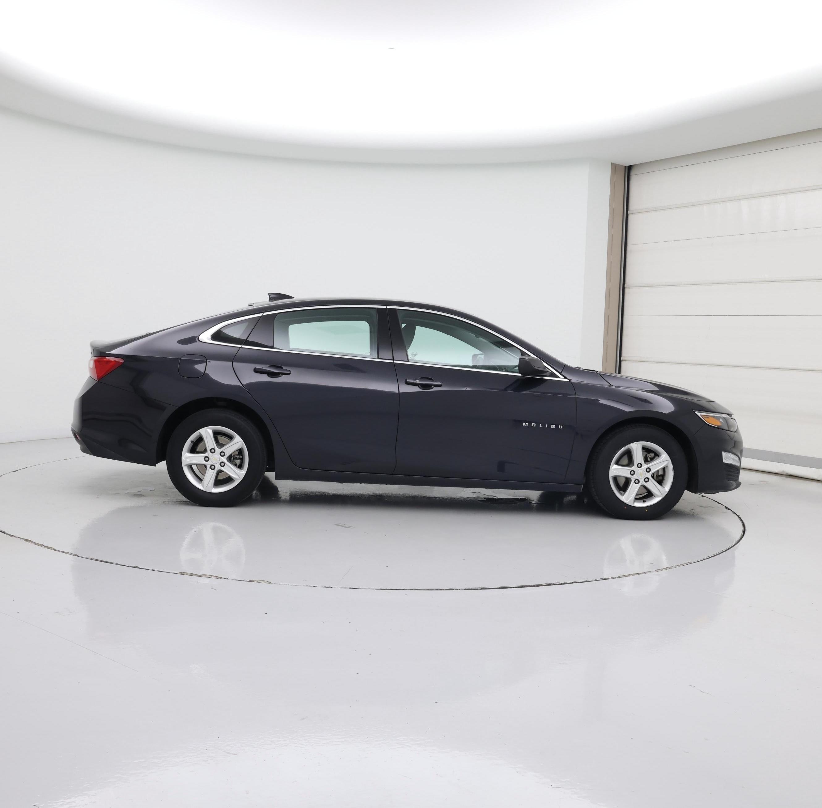 Thumbnail: 2023 Chevrolet Malibu - 7