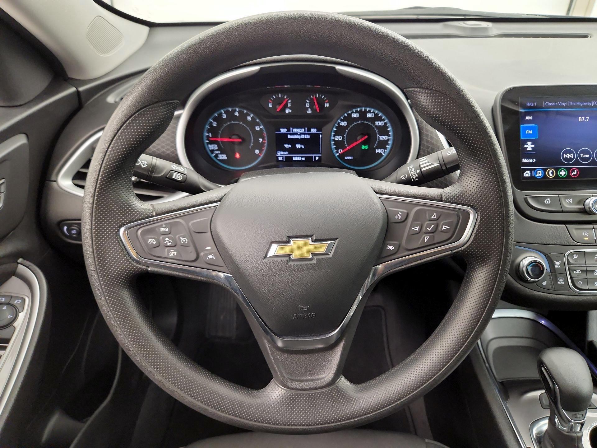 Thumbnail: 2023 Chevrolet Malibu - 10