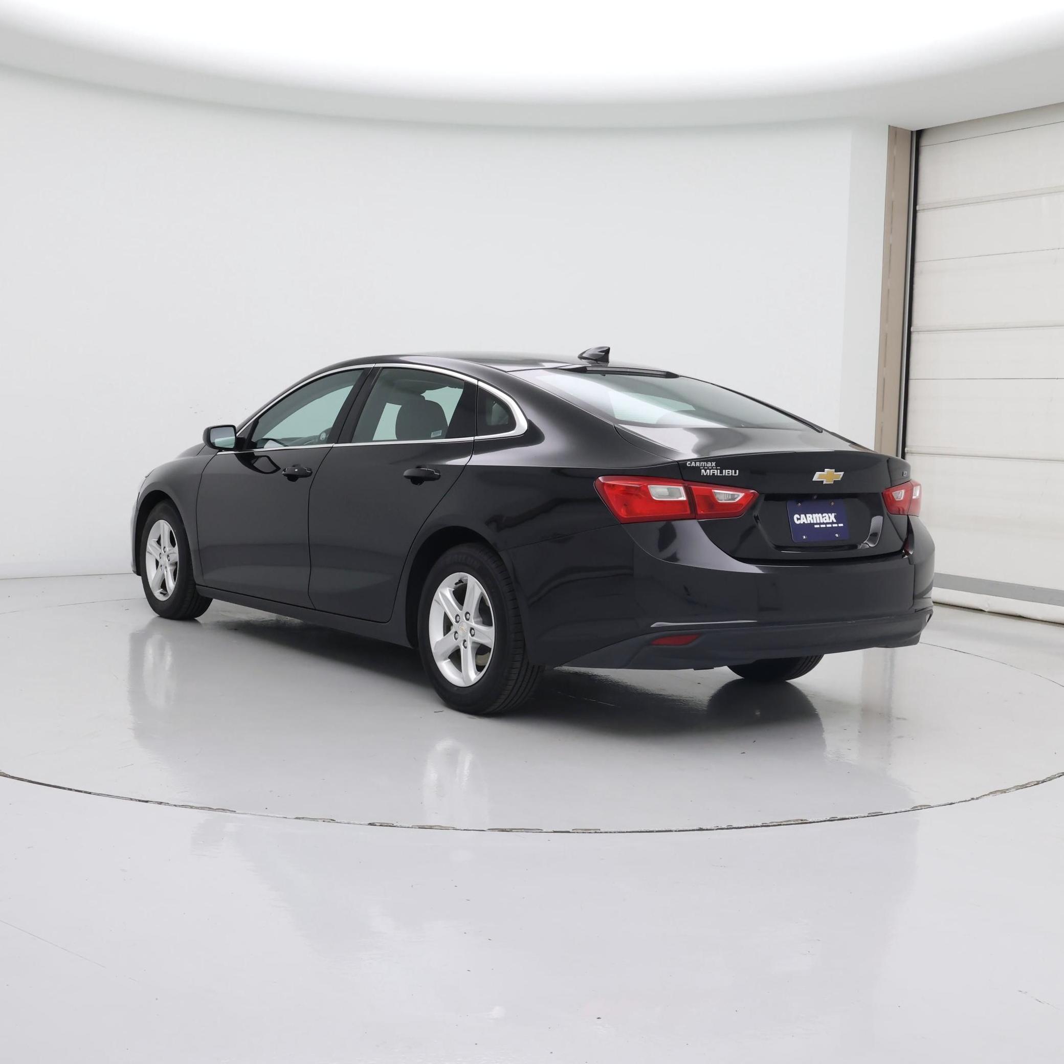Thumbnail: 2023 Chevrolet Malibu - 2