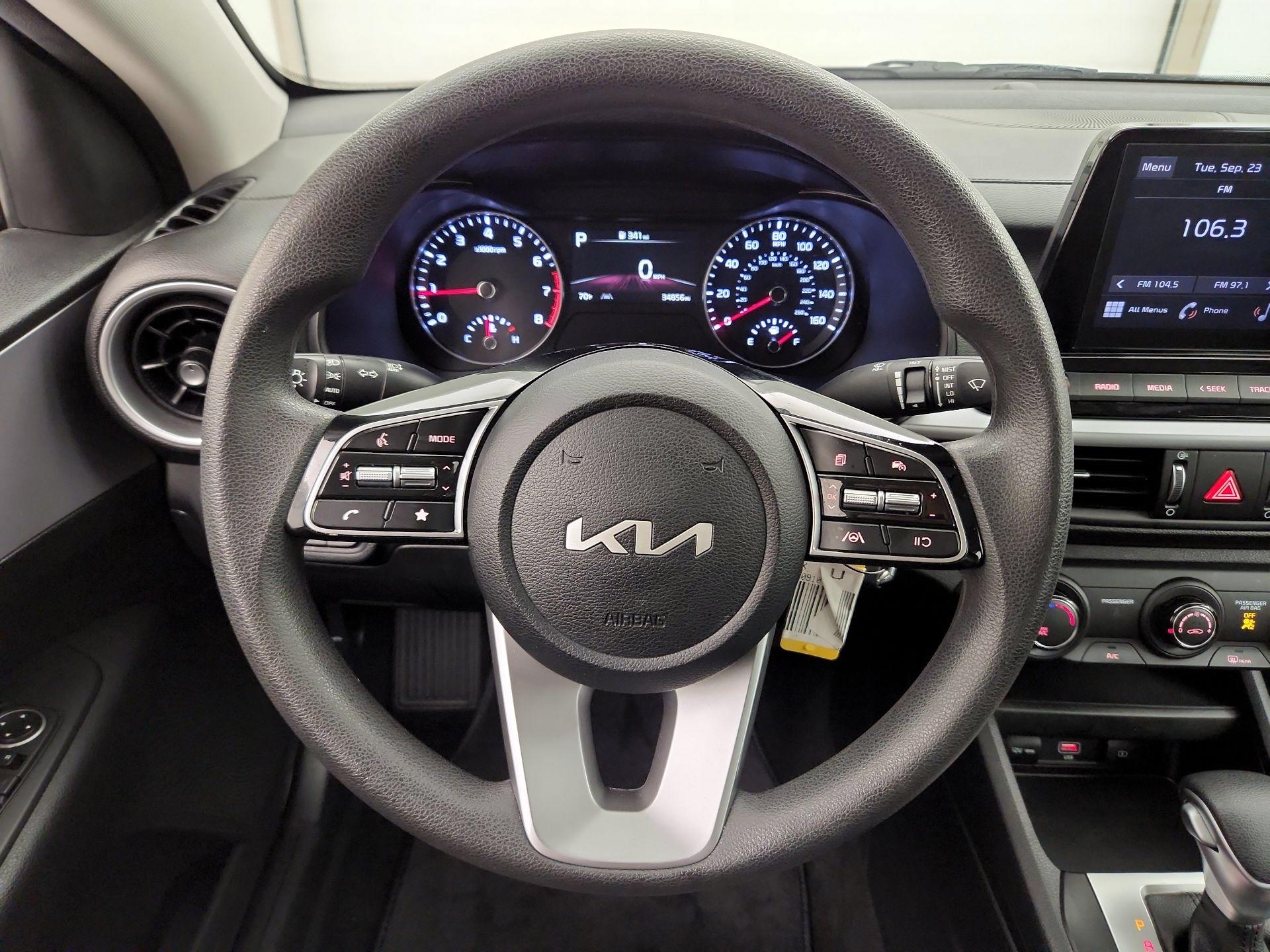 Thumbnail: 2024 Kia Forte - 10