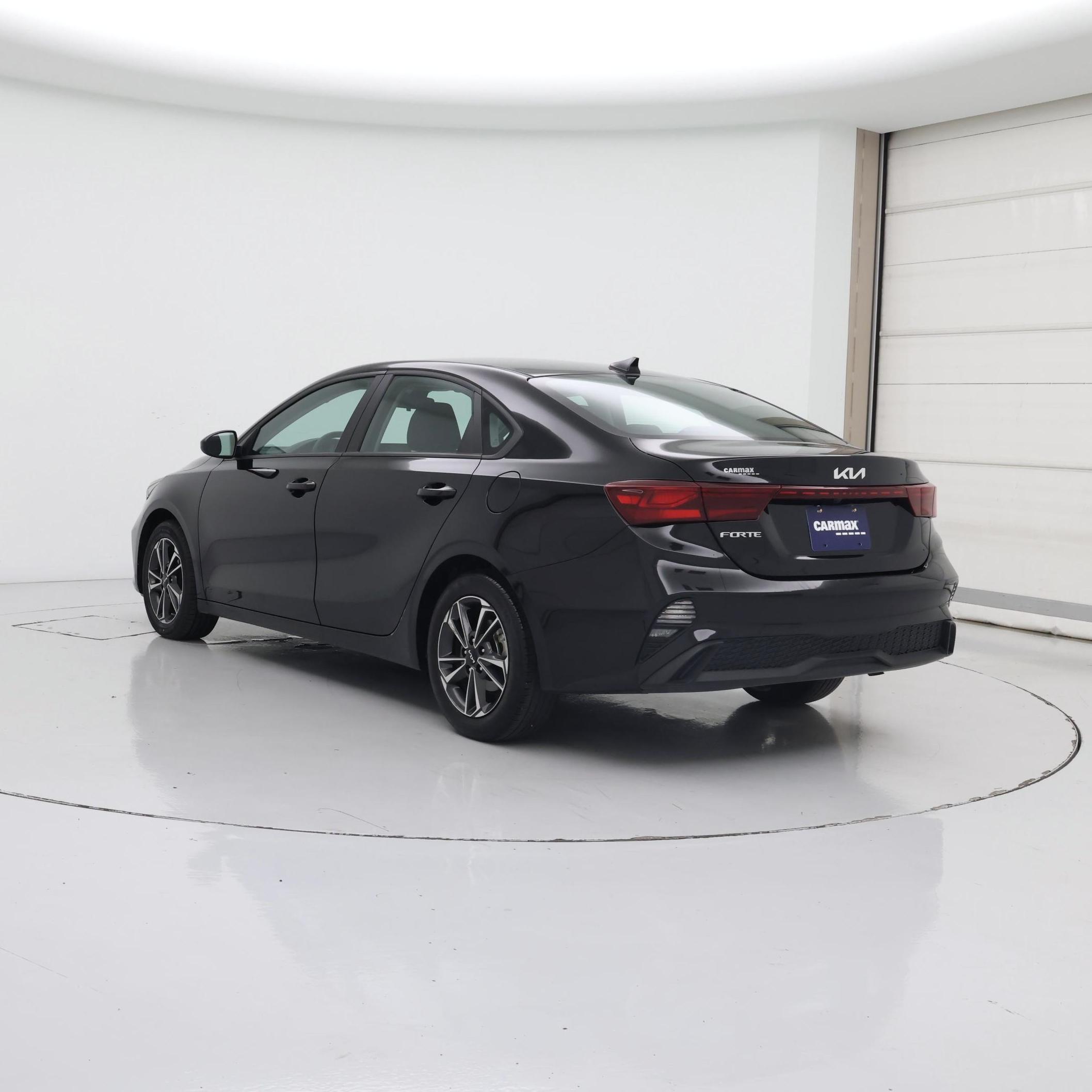 Thumbnail: 2024 Kia Forte - 2