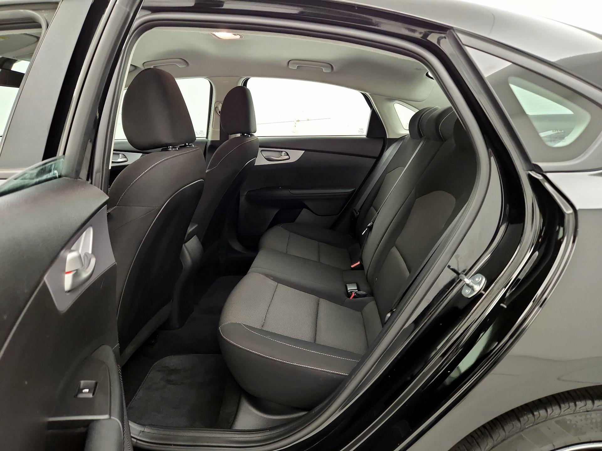 Thumbnail: 2024 Kia Forte - 19