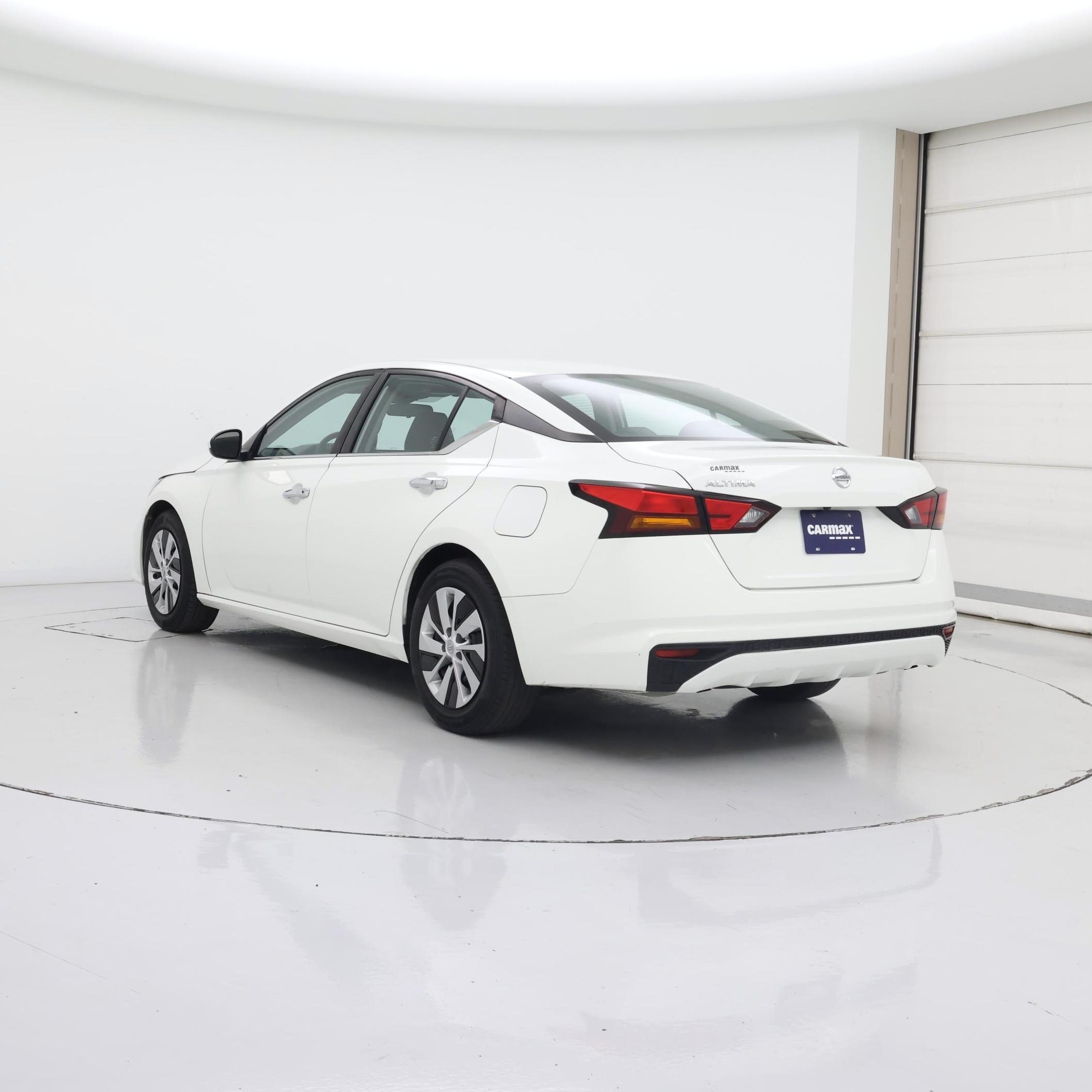 Thumbnail: 2022 Nissan Altima - 2