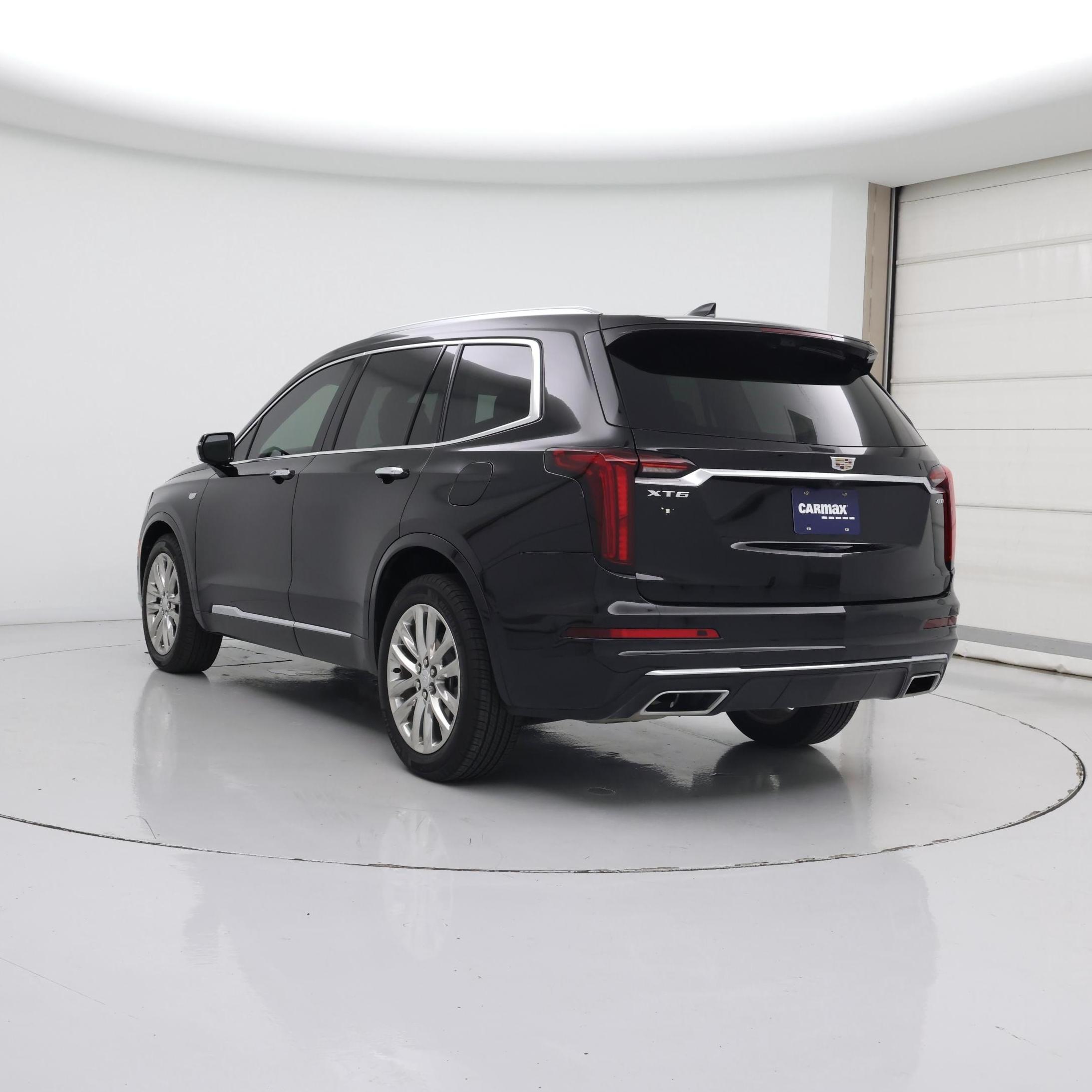 Thumbnail: 2023 Cadillac XT6 - 2