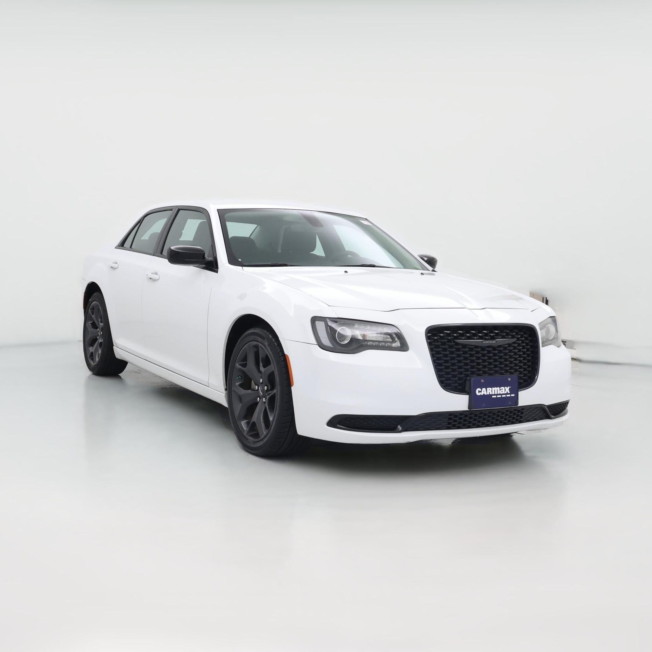 Thumbnail: 2023 Chrysler 300 - 1