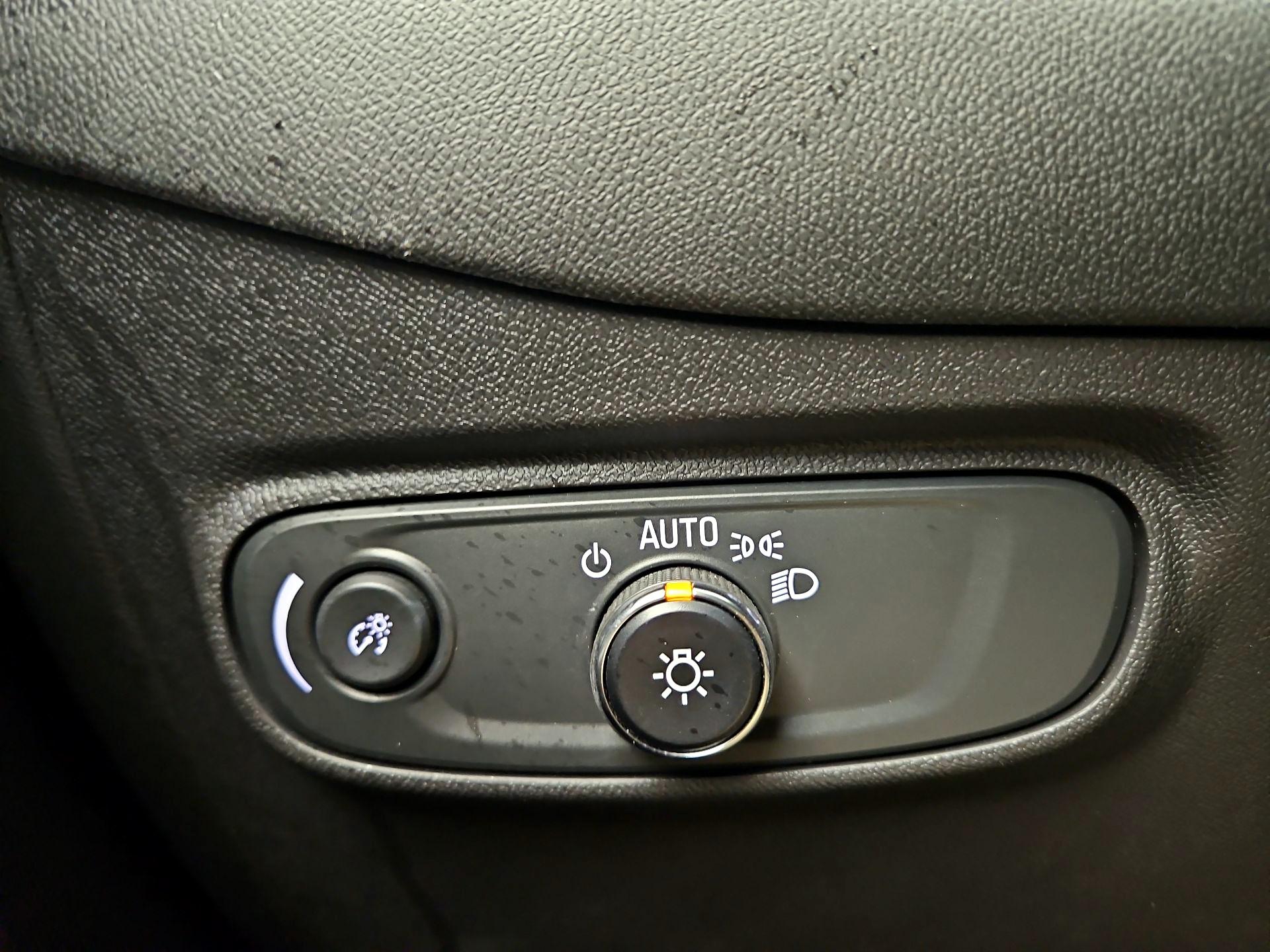 Thumbnail: 2023 Chevrolet Equinox - 13