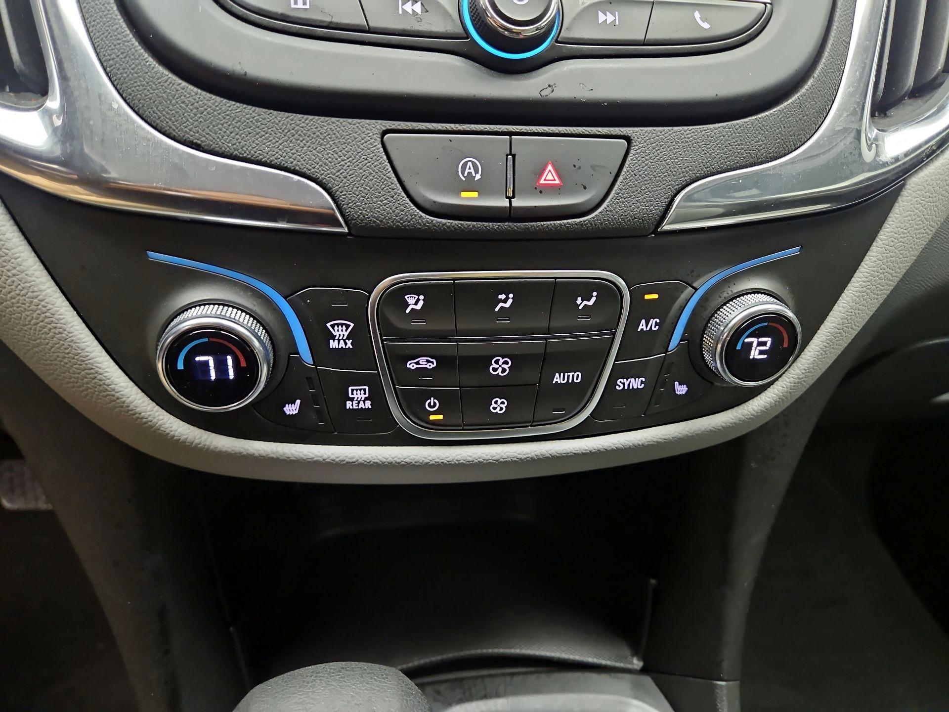 Thumbnail: 2023 Chevrolet Equinox - 16