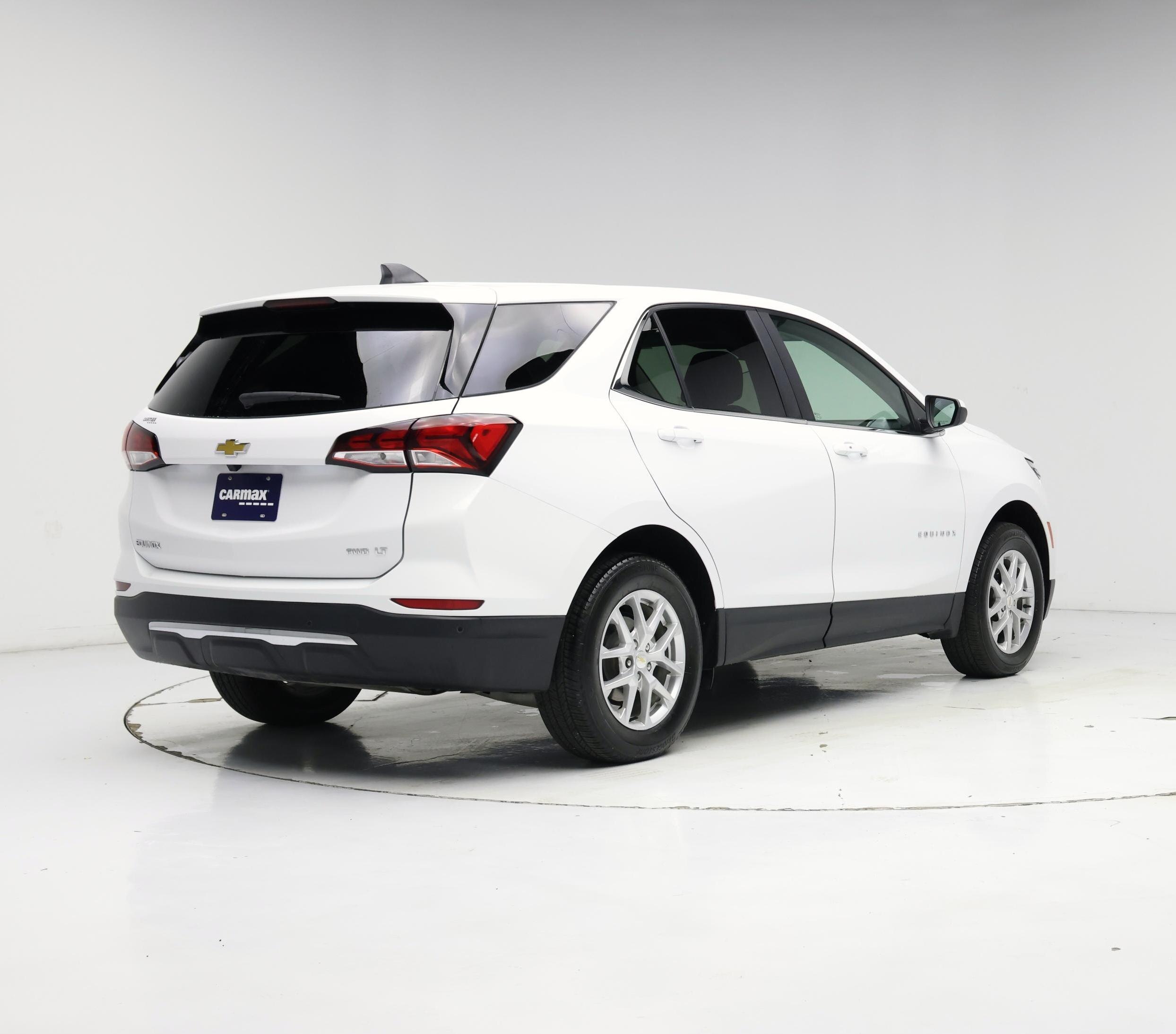 Thumbnail: 2023 Chevrolet Equinox - 8