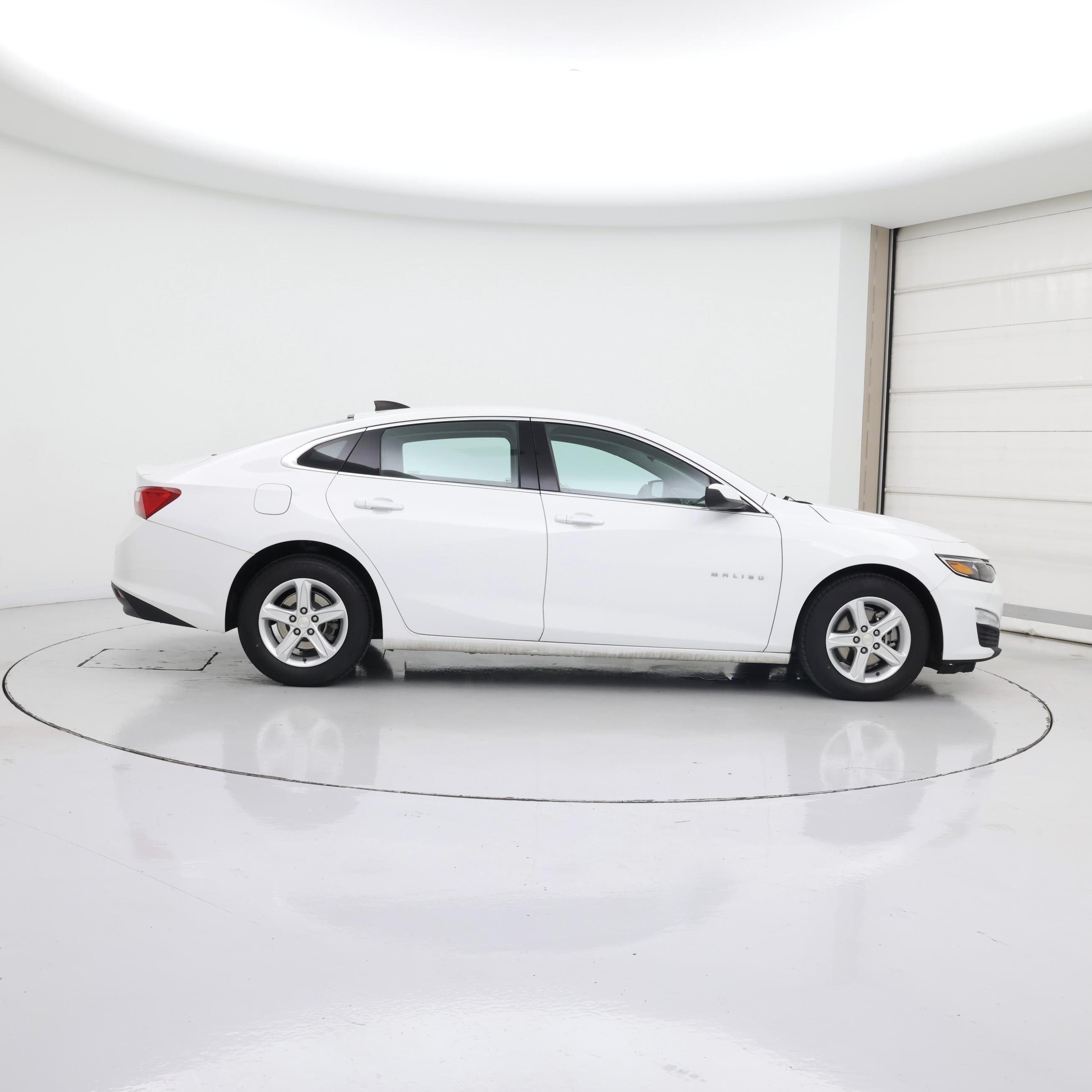 Thumbnail: 2020 Chevrolet Malibu - 7
