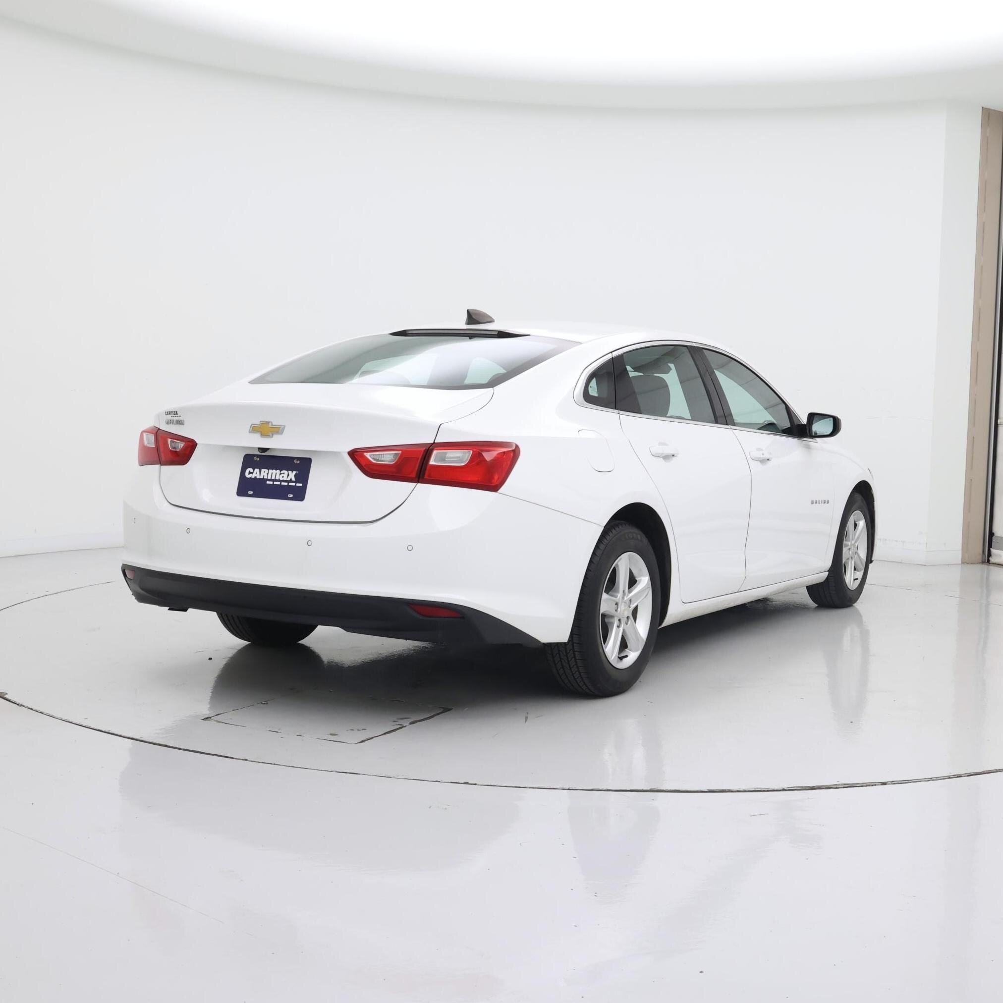 Thumbnail: 2020 Chevrolet Malibu - 8