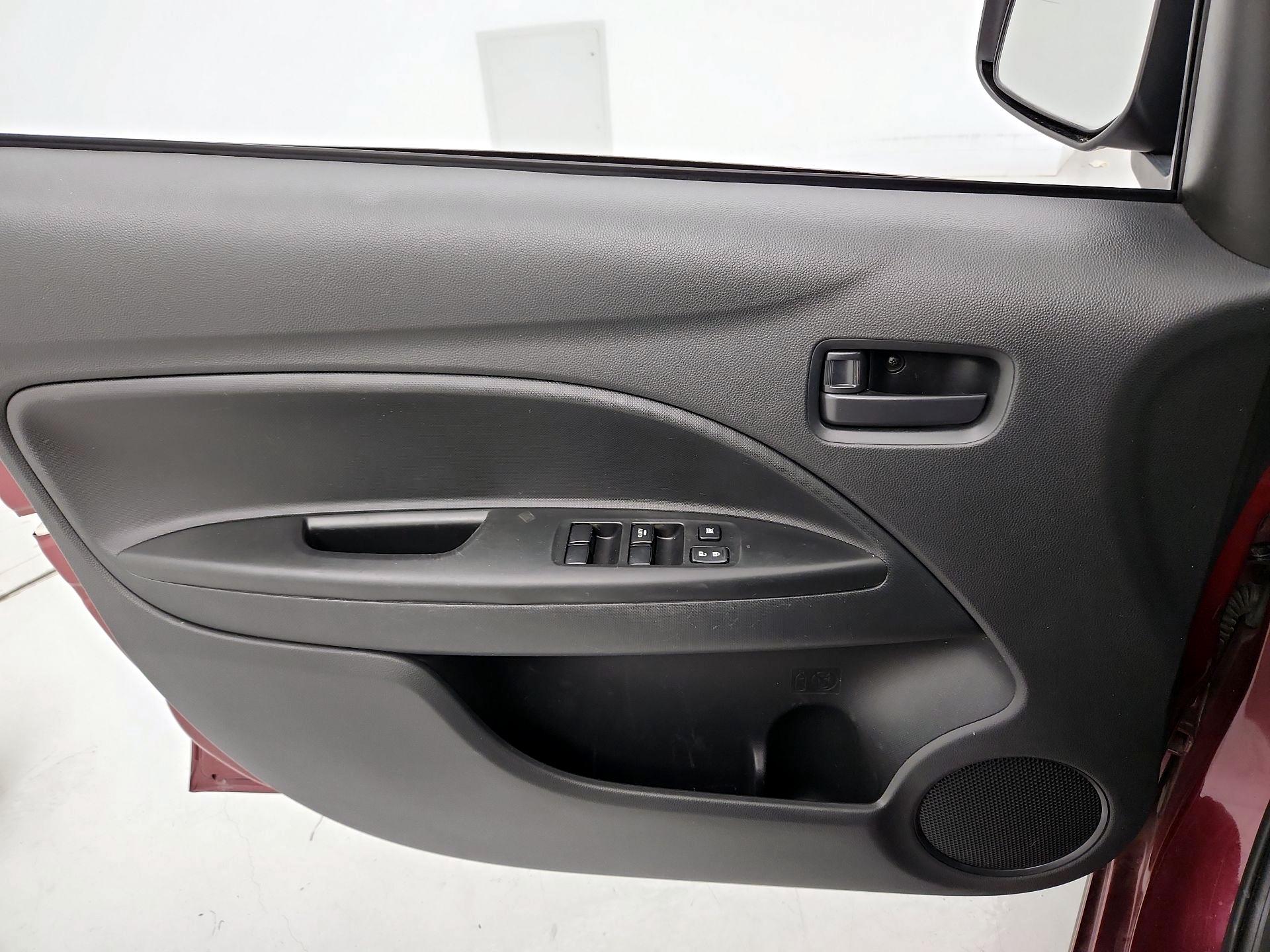 Thumbnail: 2022 Mitsubishi Mirage - 12