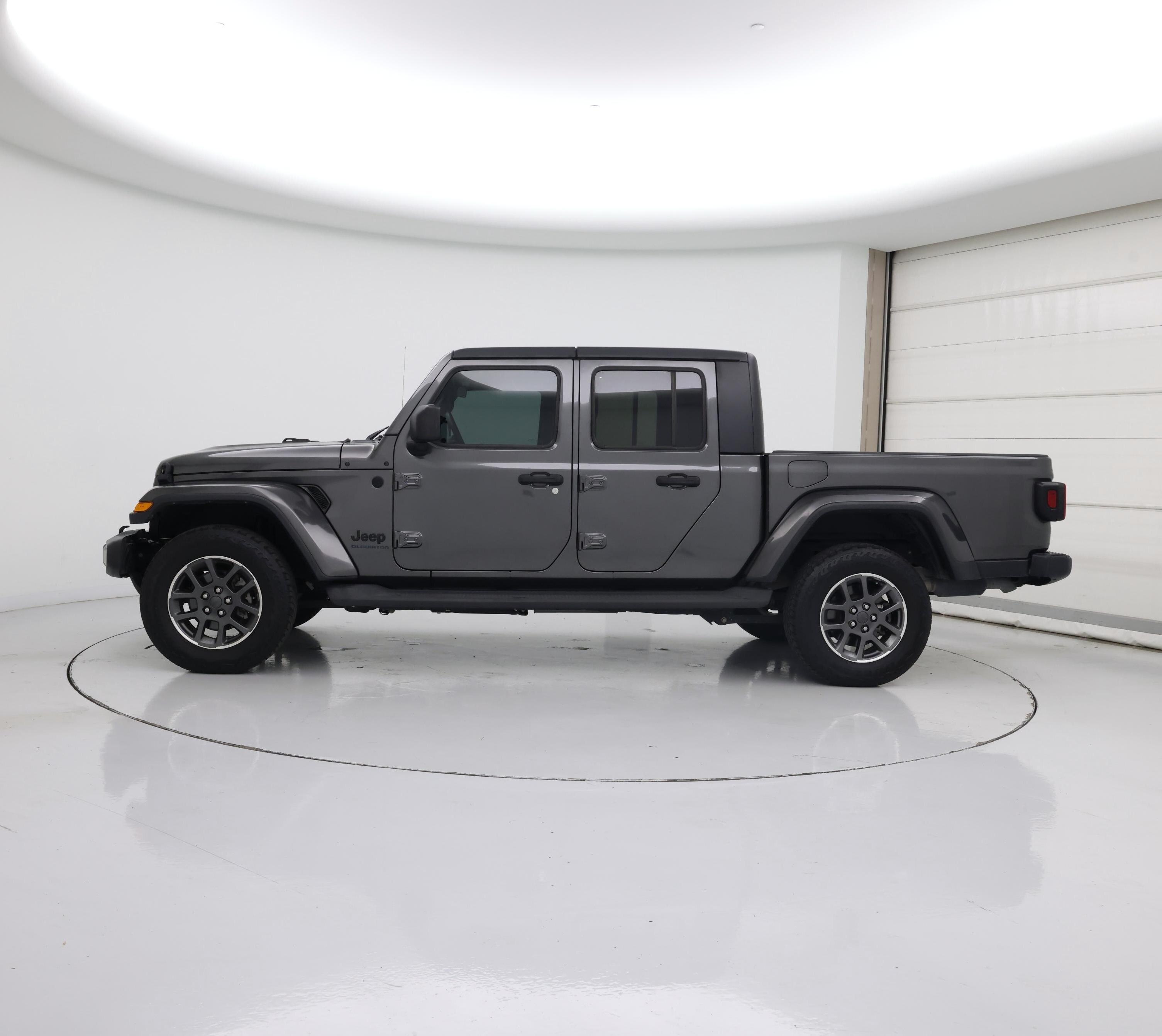 Thumbnail: 2020 Jeep Gladiator - 3