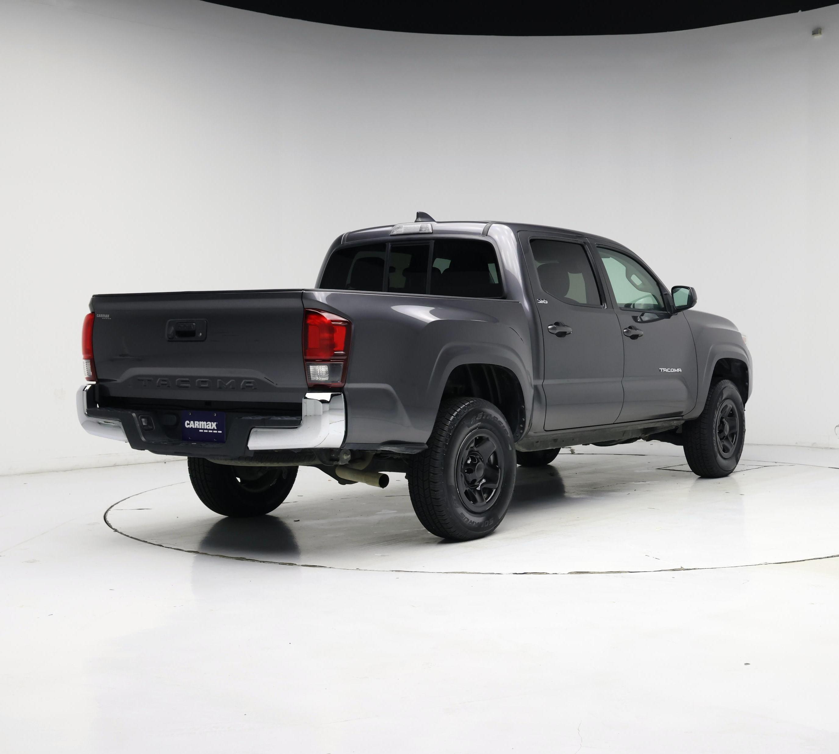 Thumbnail: 2022 Toyota Tacoma - 8