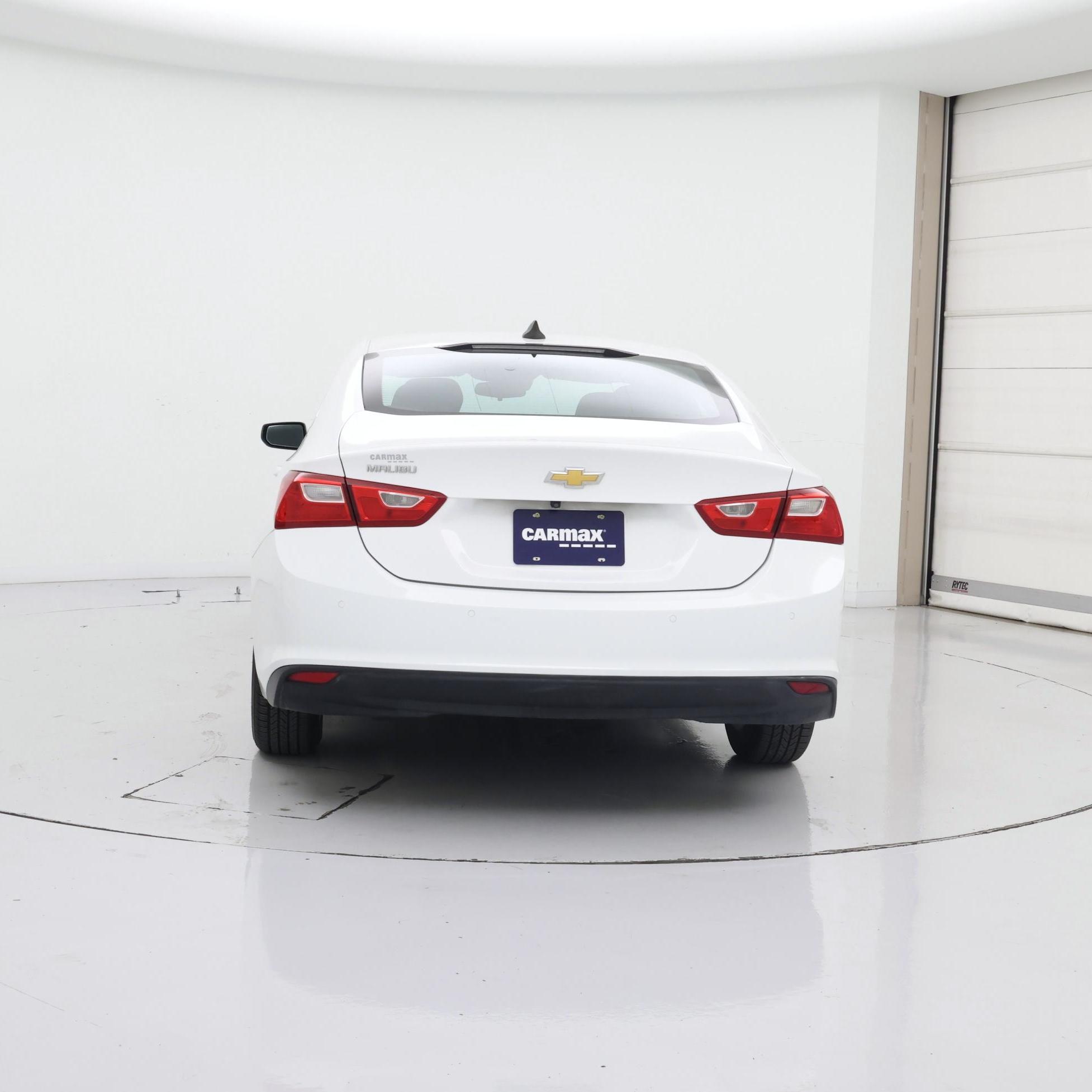 Thumbnail: 2020 Chevrolet Malibu - 6